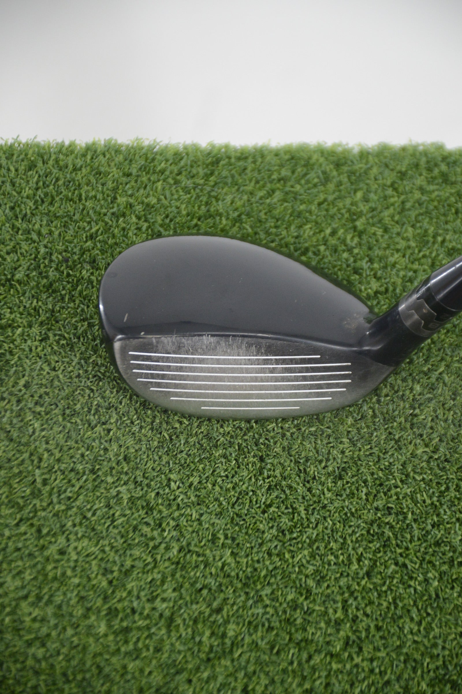Titleist 910H 27 Degree Hybrid R Flex 39.25"