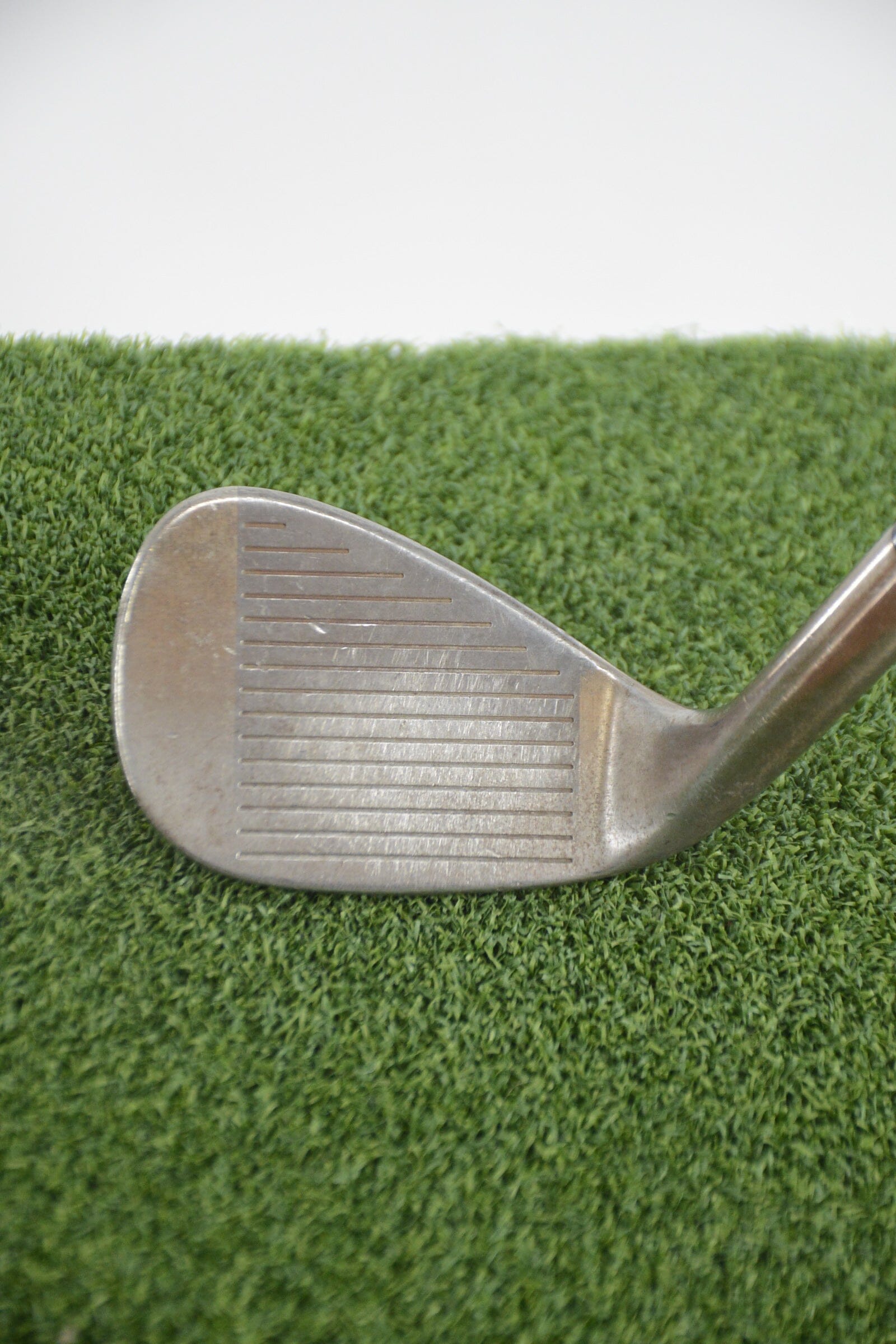 Cleveland CG12 Black Pearl 52 Degree Wedge Wedge Flex 35.5" Golf Clubs GolfRoots