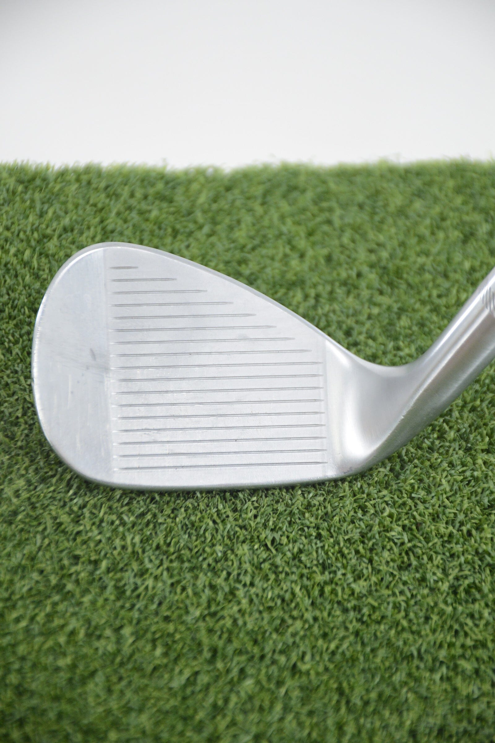 Titleist Vokey SM10 Tour Chrome 52 Degree Wedge S Flex 35.75" Golf Clubs GolfRoots