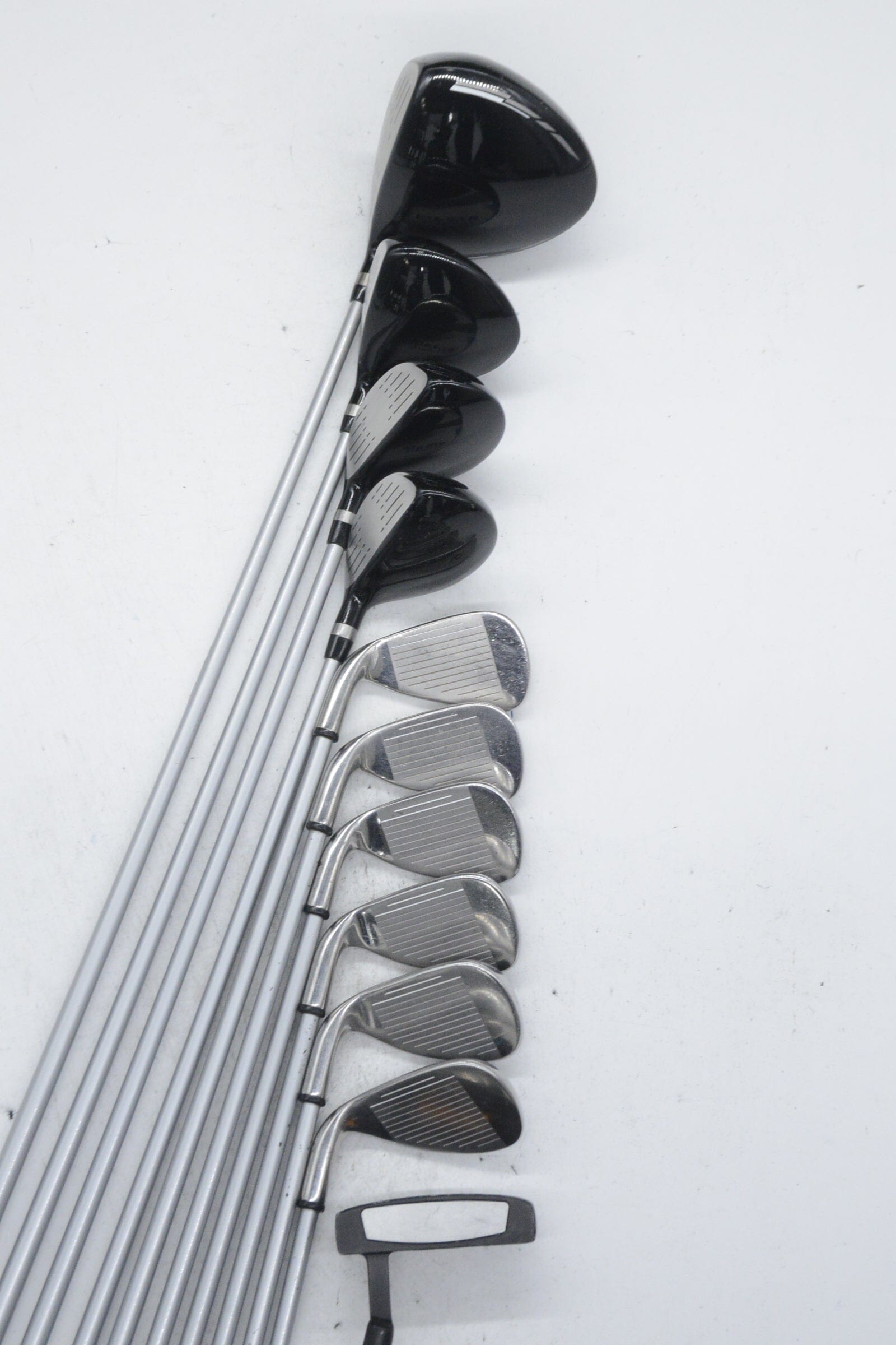 Women's Strata Ultimate Mixed Full Set W Flex -0.25" Golf Clubs GolfRoots