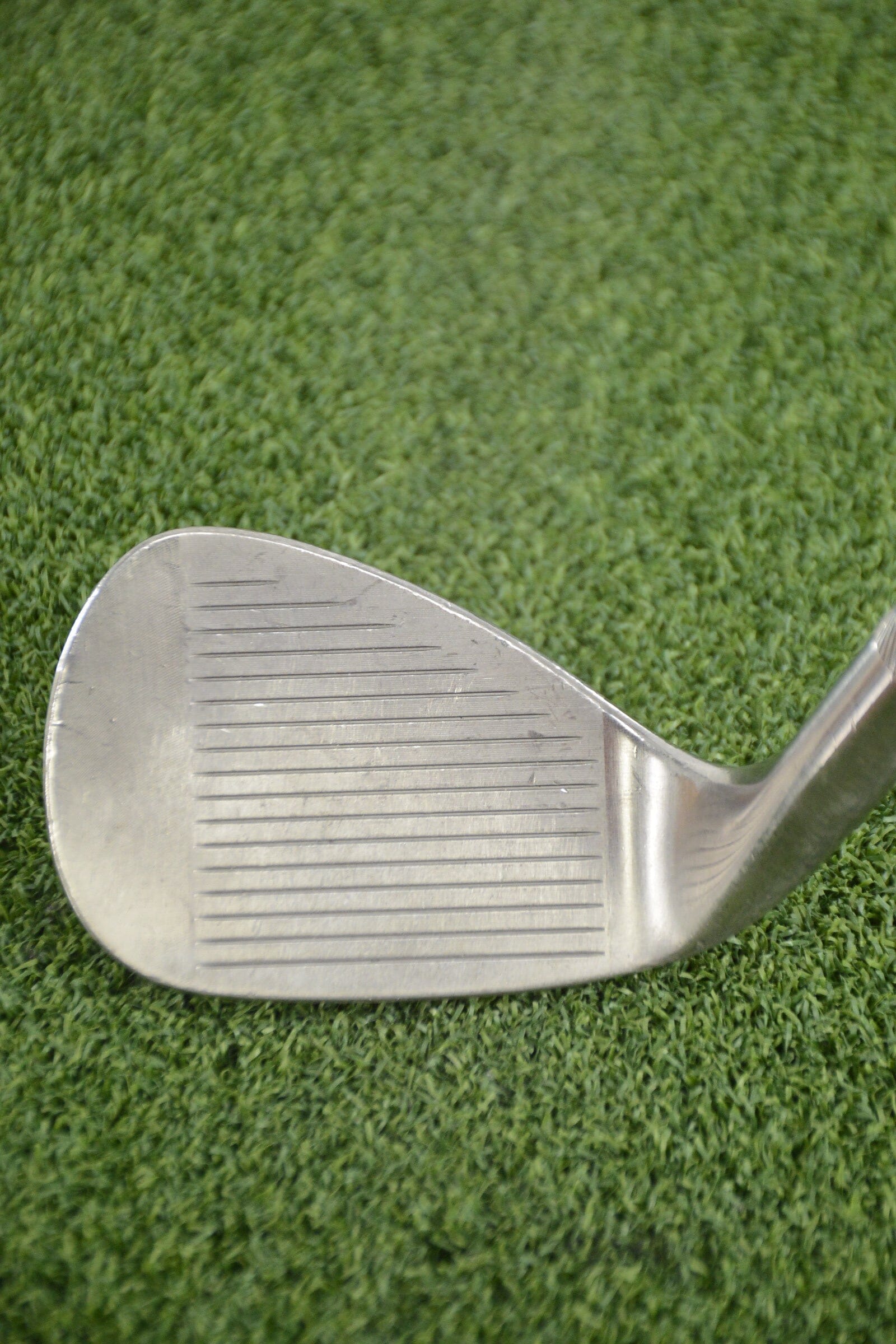 Titleist Vokey SM8 Brushed Steel 54 Degree Wedge S Flex 35"