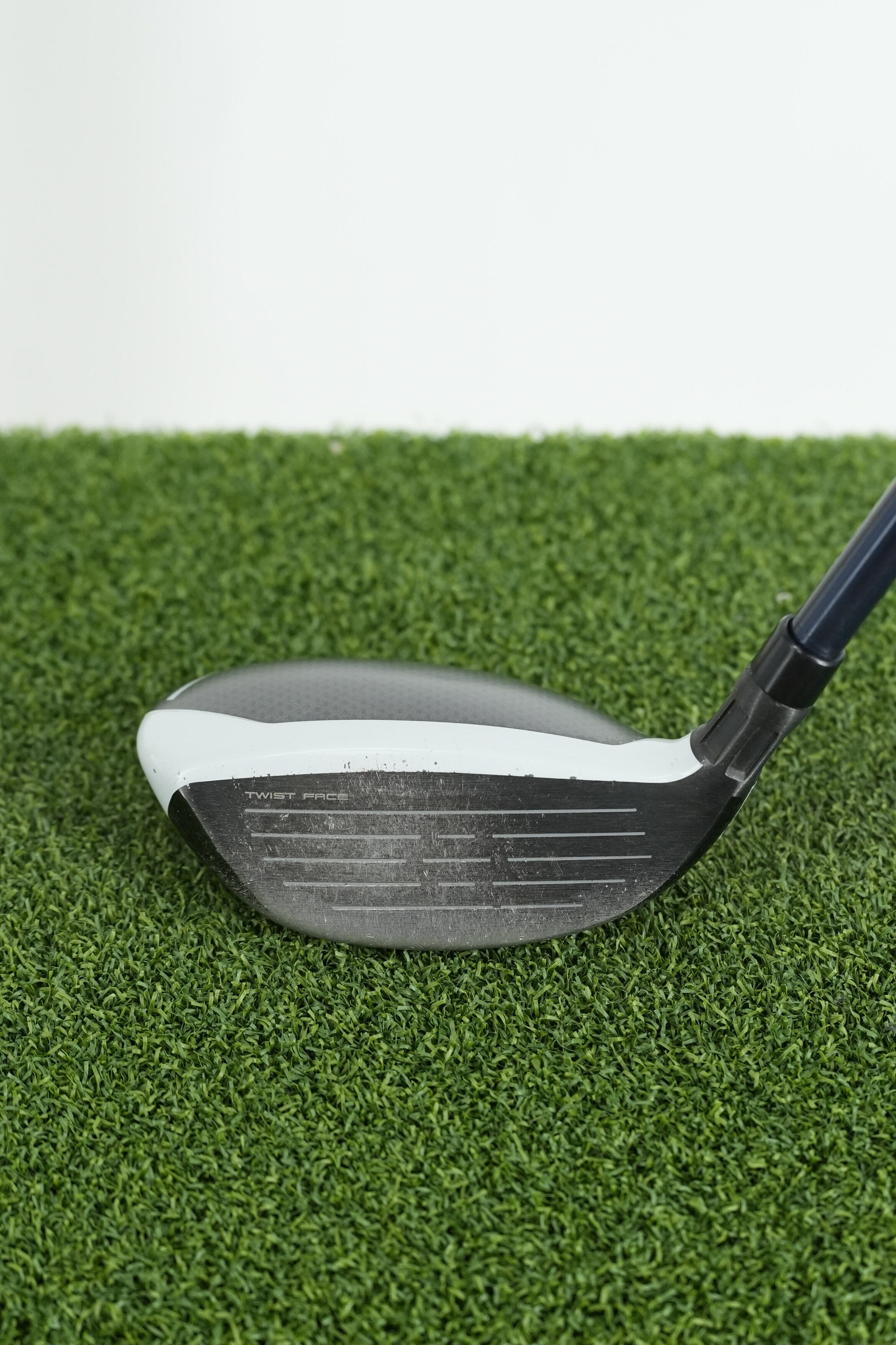 TaylorMade SIM Max 5 Hybrid R Flex 39.5" Golf Clubs GolfRoots