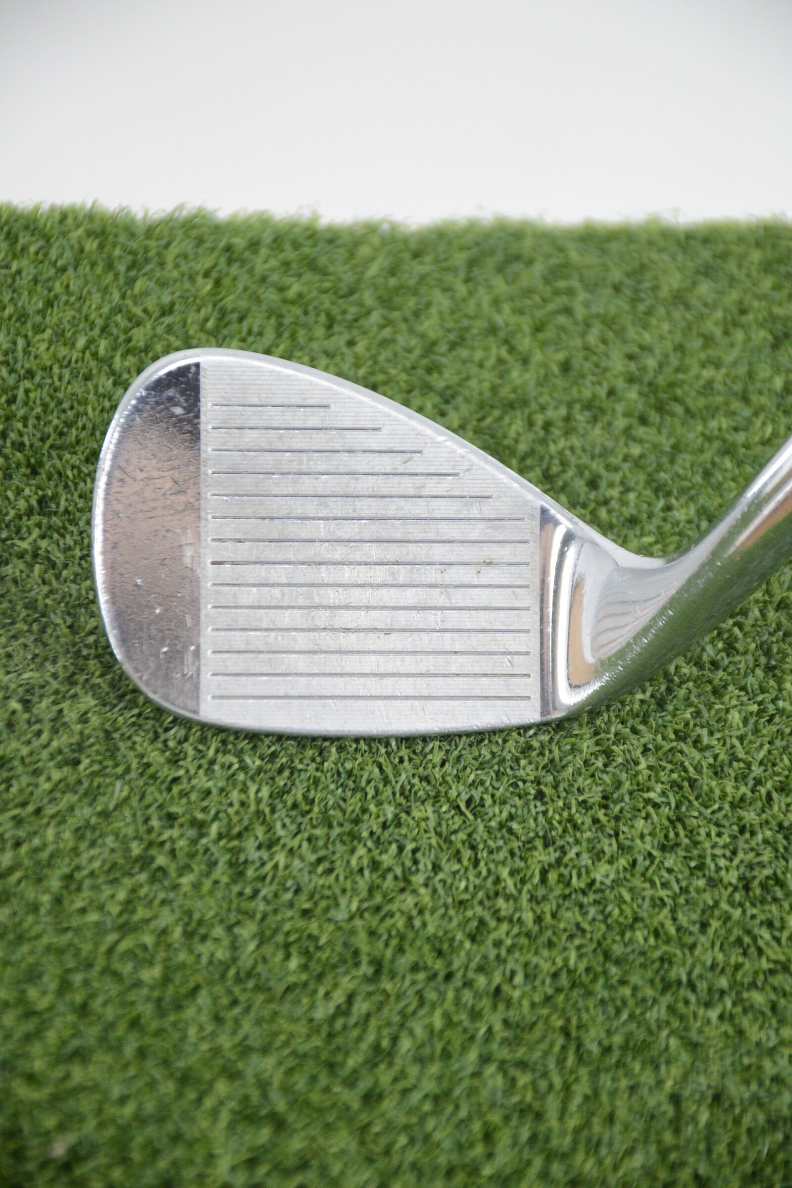 Cleveland 588 Tour ZipGrooves 52 Degree Wedge S Flex 35.75" Golf Clubs GolfRoots