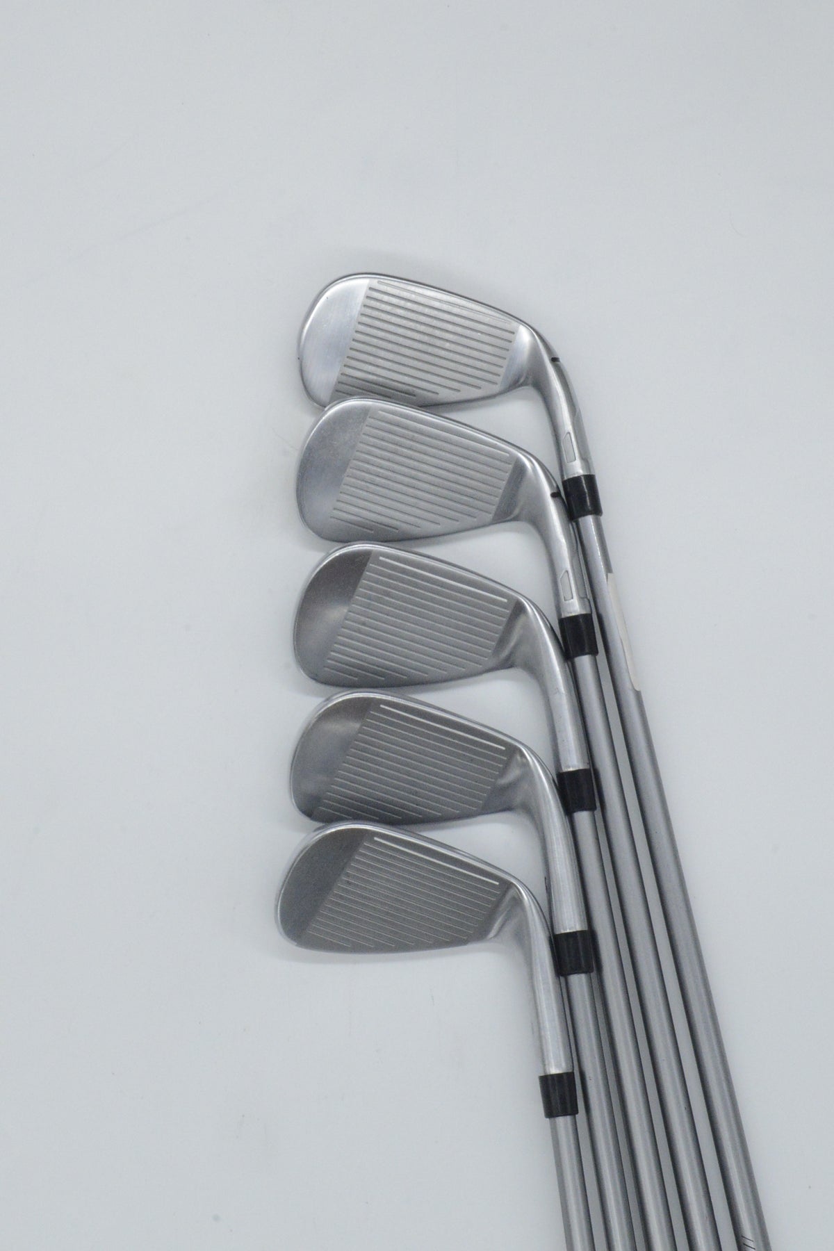 Lefty TaylorMade Qi HL 7-AW Iron Set R Flex -0.25"