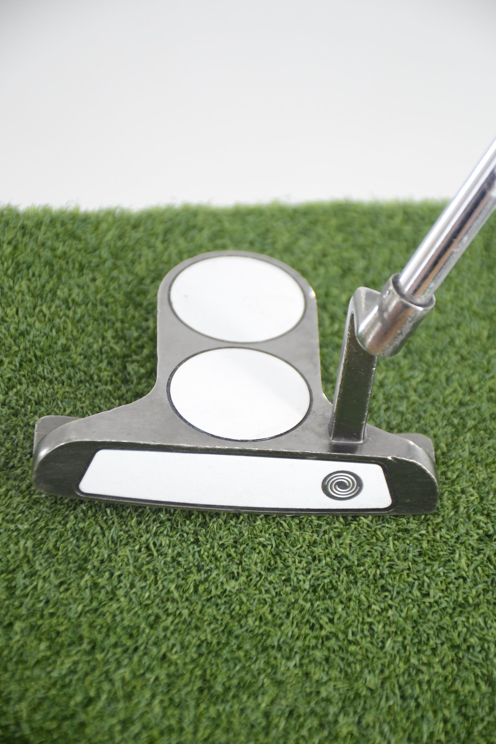 Odyssey White Ice 2-Ball Blade Putter 35.25"