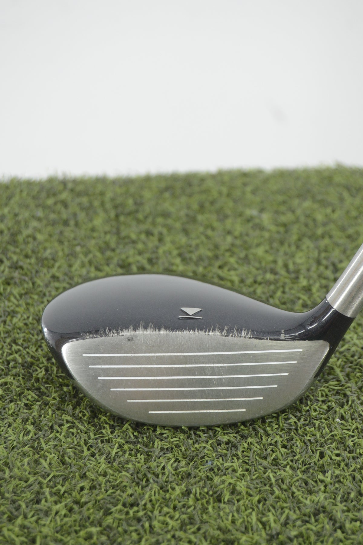 Titleist 909F2 15.5 Degree Wood R Flex 43"