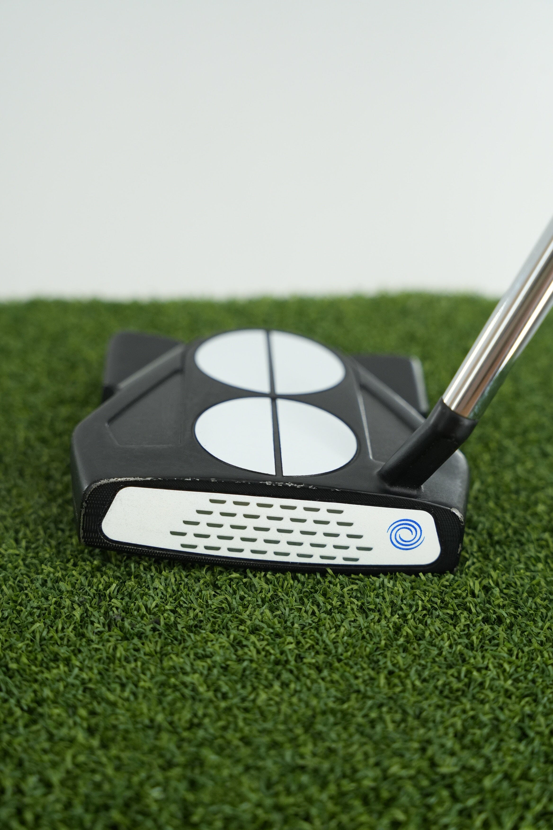 Odyssey Ten 2-Ball Tour Lined Putter 32.5"
