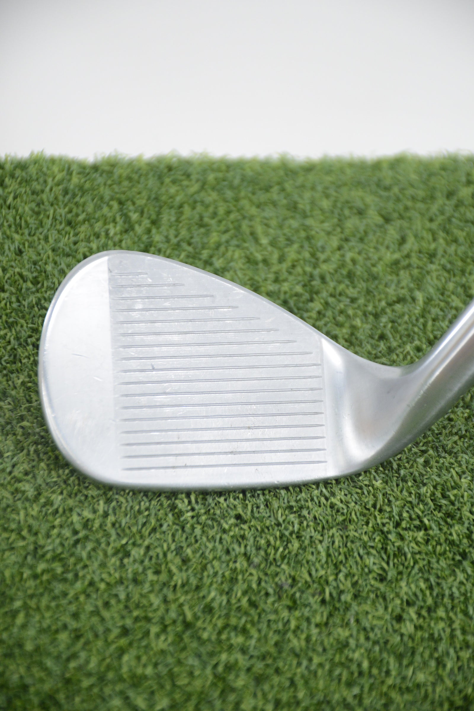 Titleist Vokey SM10 Tour Chrome 56 Degree Wedge Wedge Flex 35"