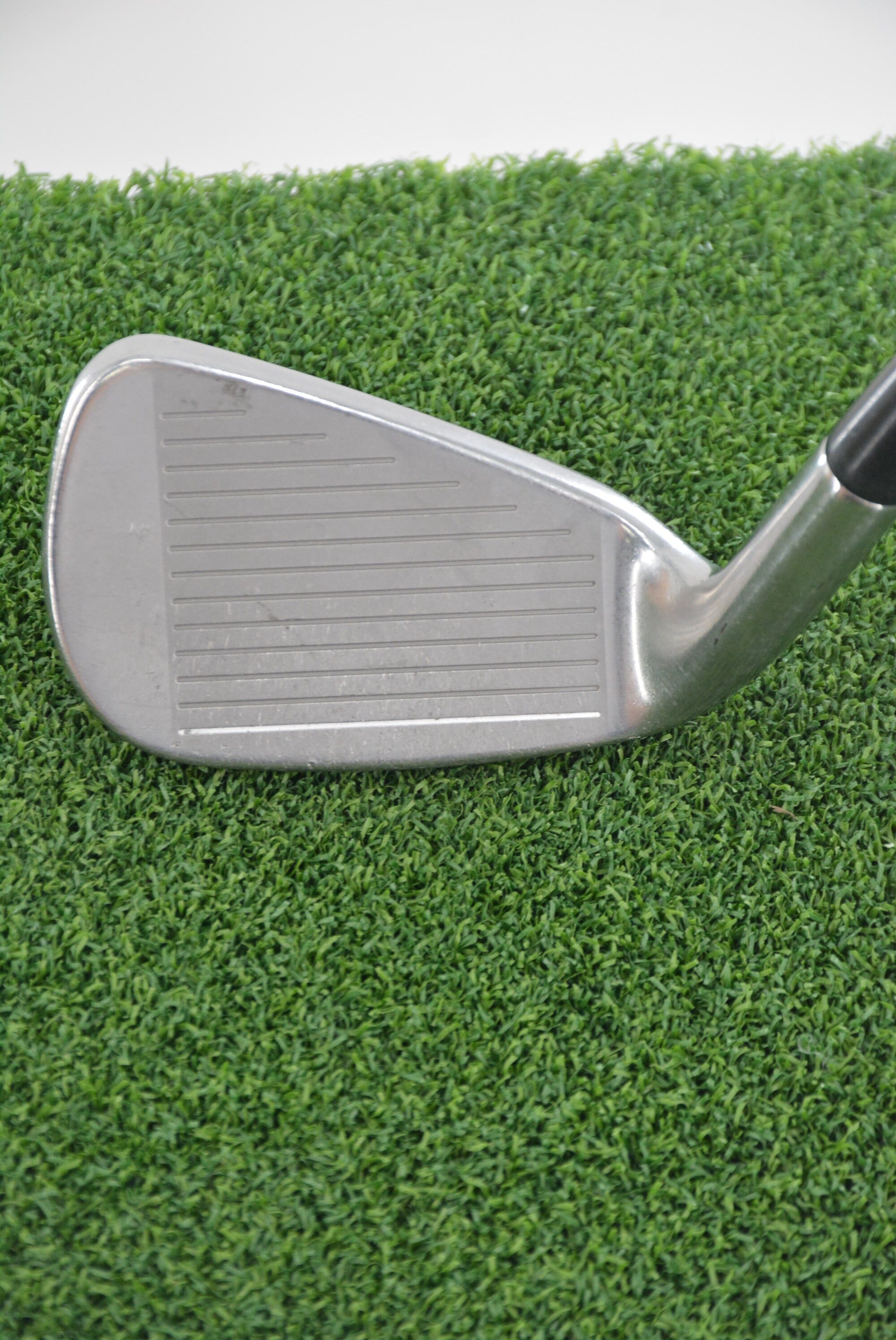 Women's Cleveland 588 Altitude 9 Iron W Flex 35.5" Golf Clubs GolfRoots