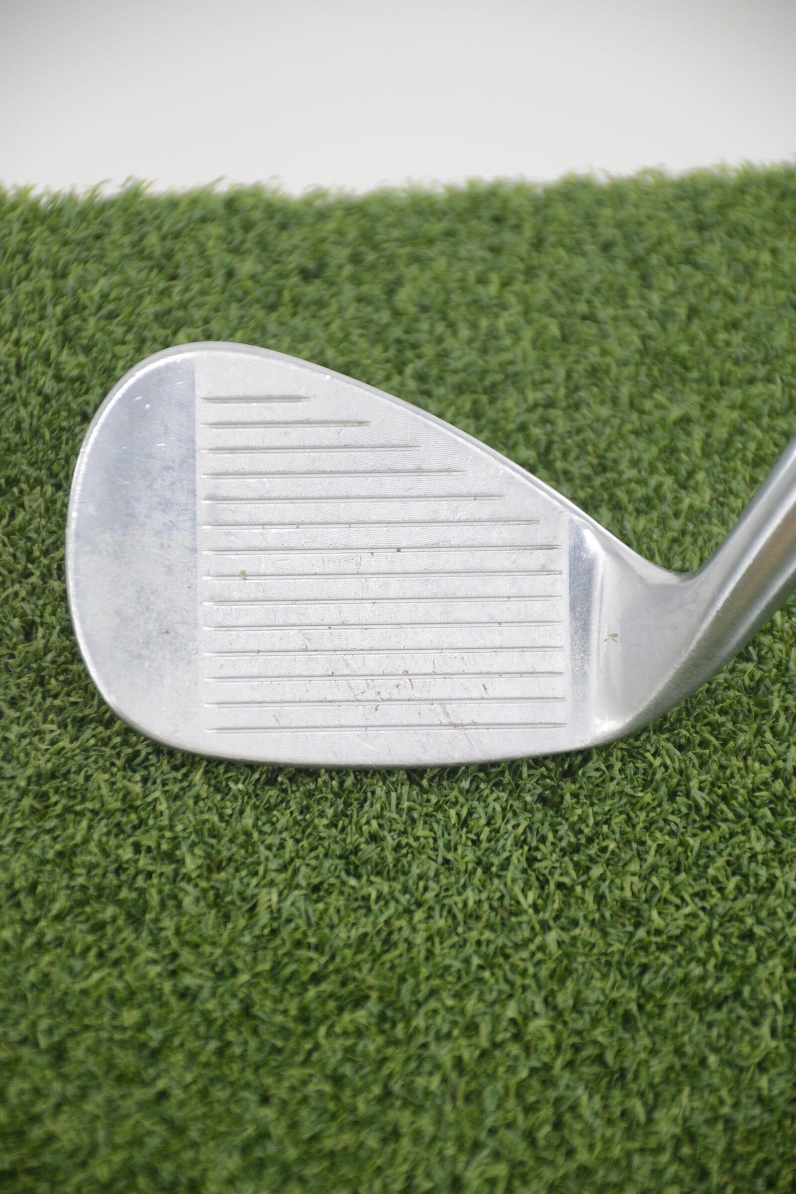 Titleist Vokey TVD 52 Degree Wedge R Flex 35.25" Golf Clubs GolfRoots