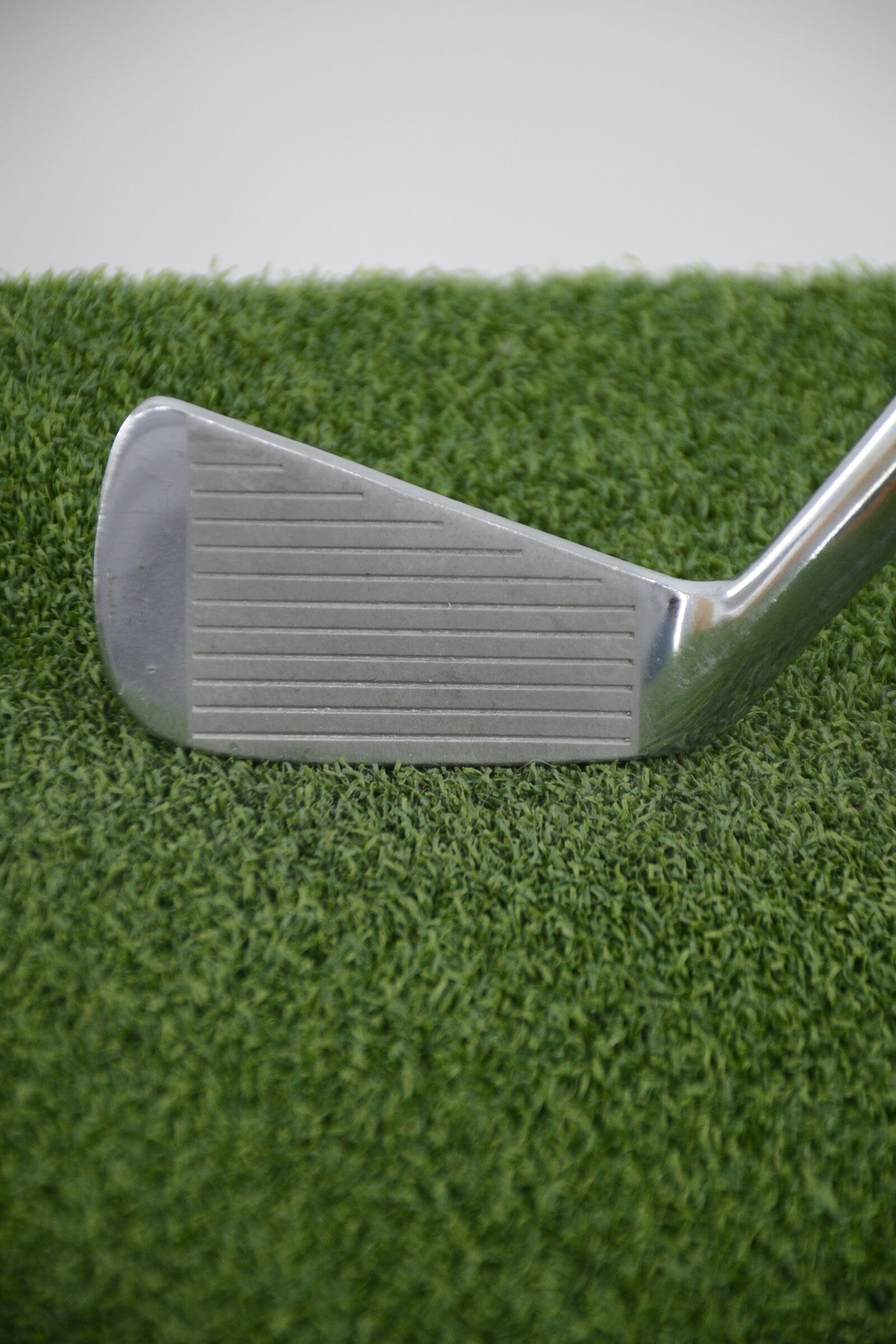 Wilson 1200 2 Iron R Flex 39.5" Golf Clubs GolfRoots