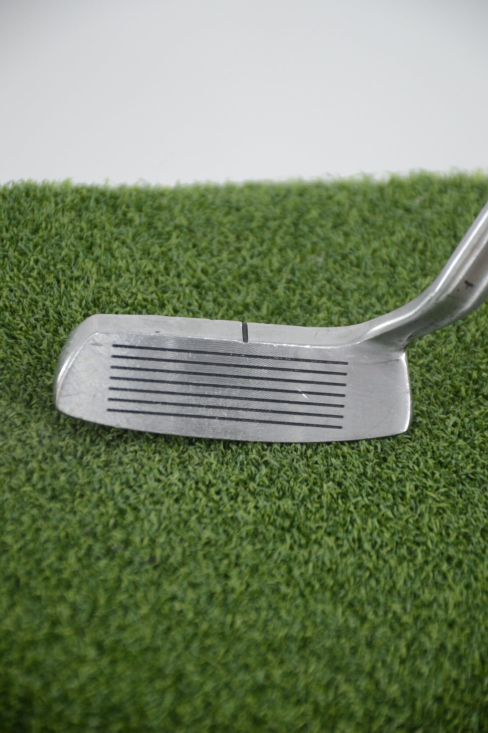 Pinseeker Chip'N Run Chipper Wedge Flex 32.25" Golf Clubs GolfRoots