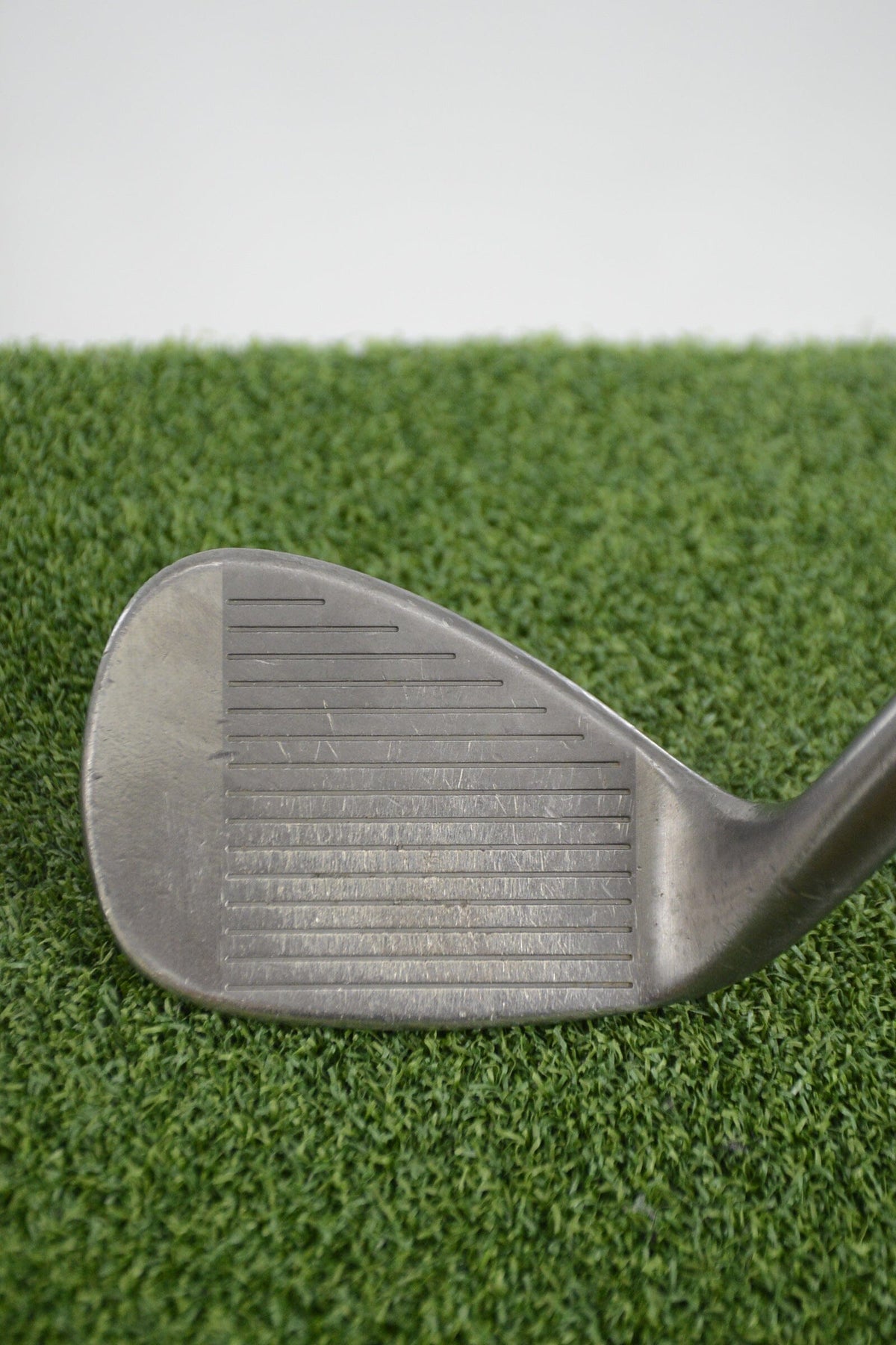 Cleveland CG11 Black Pearl 52 Degree Wedge Wedge Flex 35.5" Golf Clubs GolfRoots