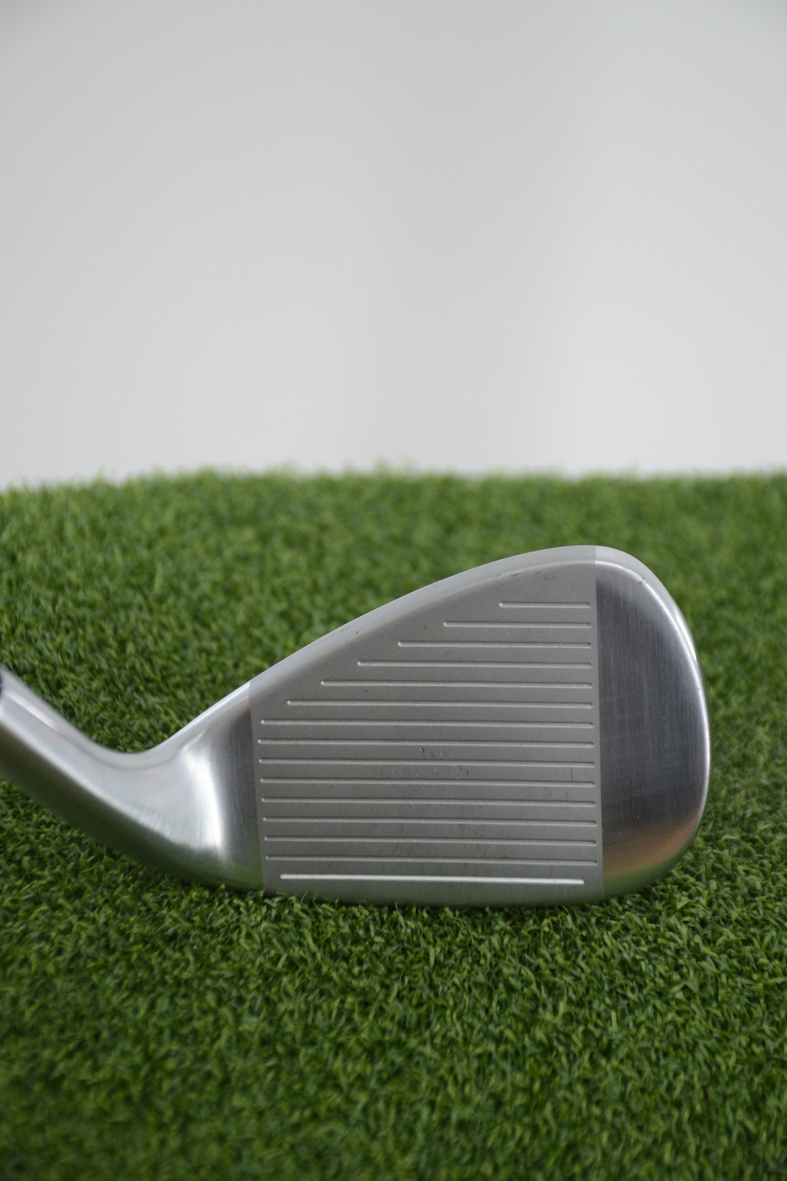 Lefty TaylorMade Qi 9 Iron R Flex 36"