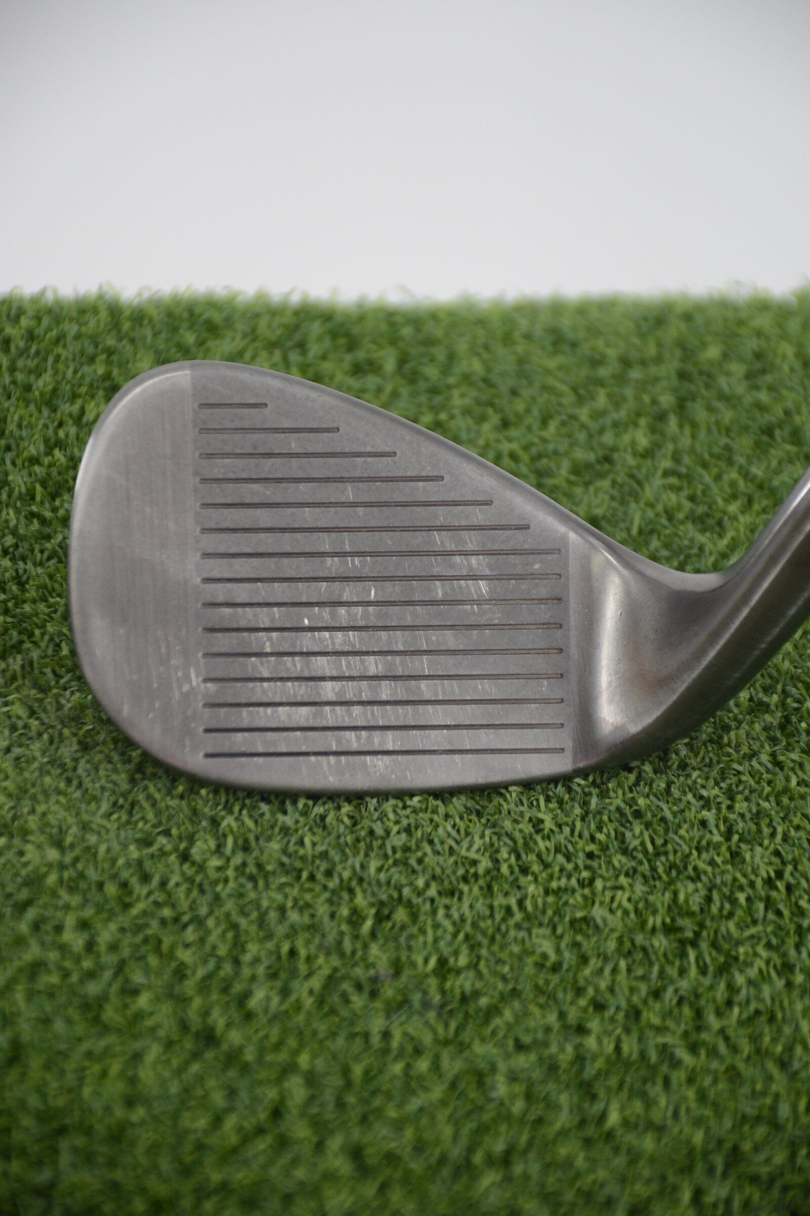 Cleveland CG12 Black Pearl 46 Degree Wedge Wedge Flex 35.25" Golf Clubs GolfRoots