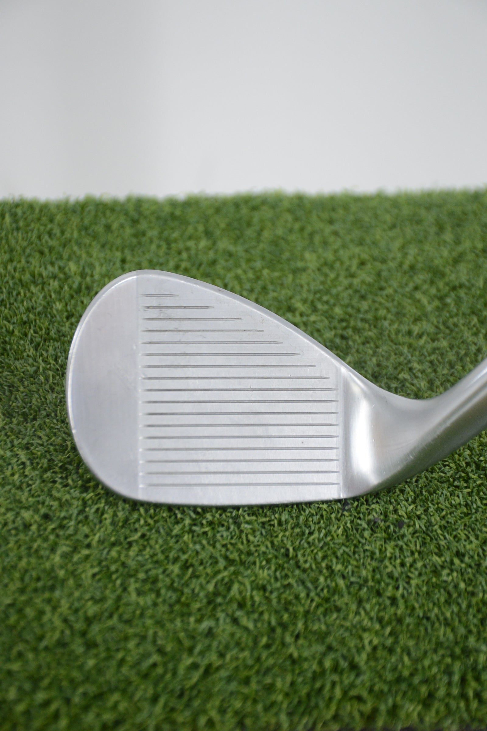 Women's Titleist Vokey SM10 Tour Chrome 58 Degree Wedge W Flex 33.75"