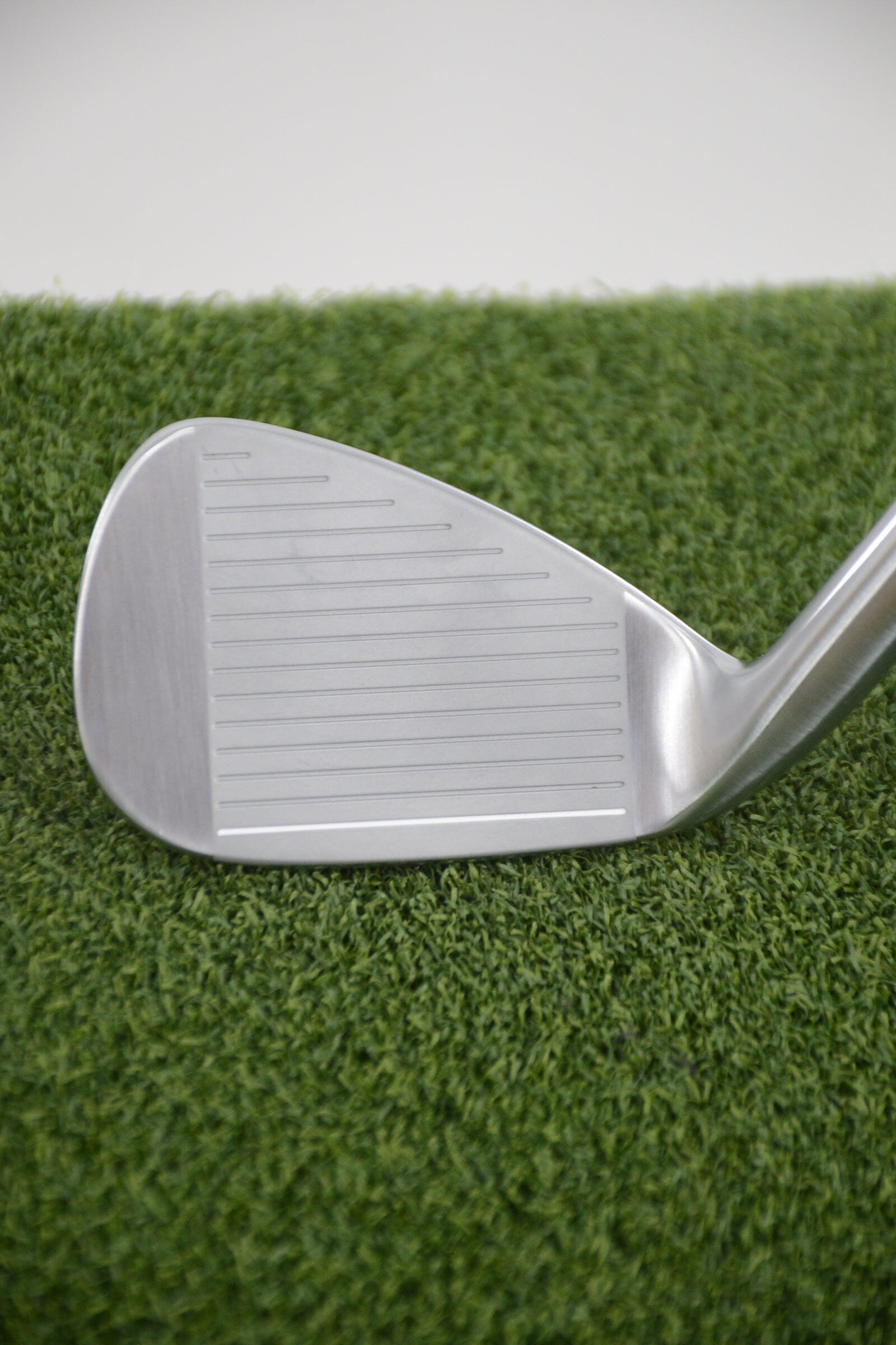 Women's PXG 0211 XCOR2 PW W Flex 33.5" Golf Clubs GolfRoots