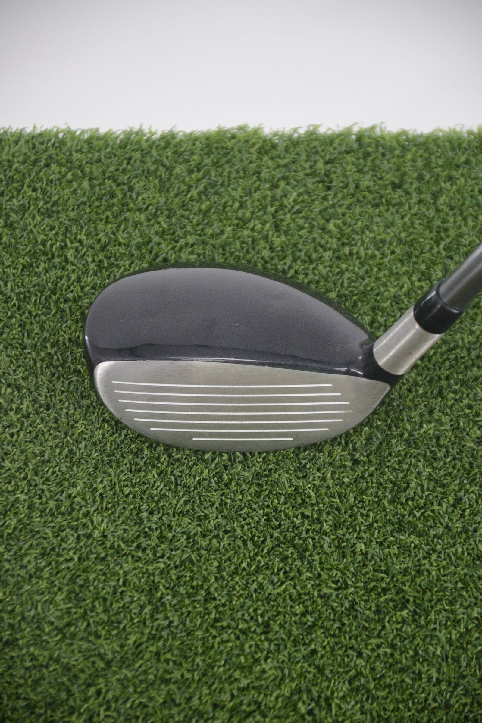 Titleist 909H 24 Degree Hybrid R Flex 39.25" Golf Clubs GolfRoots
