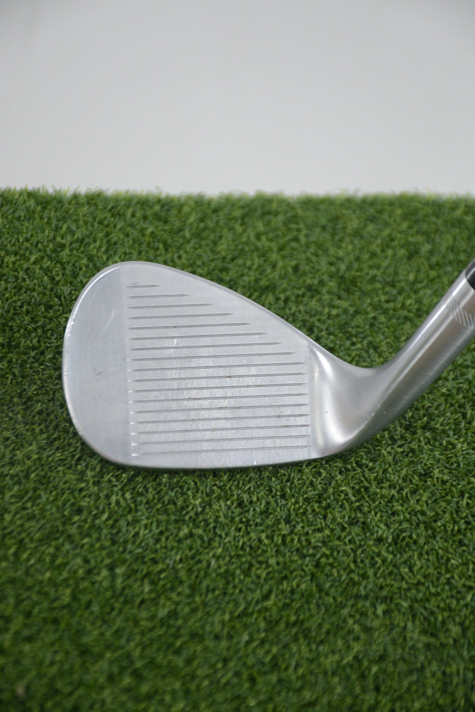 Titleist Vokey SM9 Tour Chrome 54 Degree Wedge S Flex 35.5"