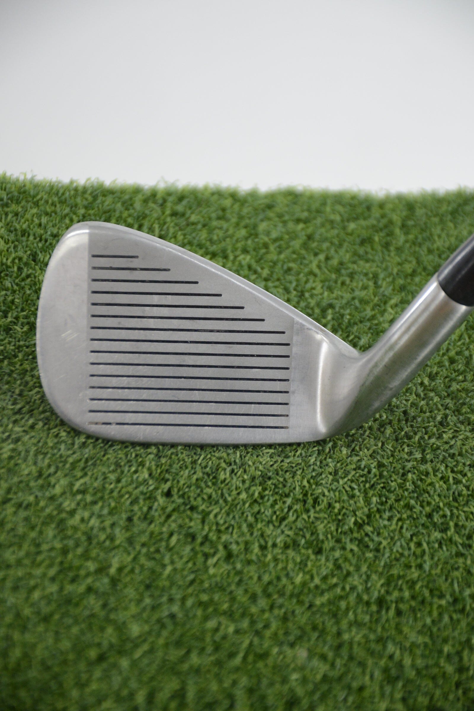 Dynacraft Accu II Steel 9 Iron R Flex 36.75" Golf Clubs GolfRoots