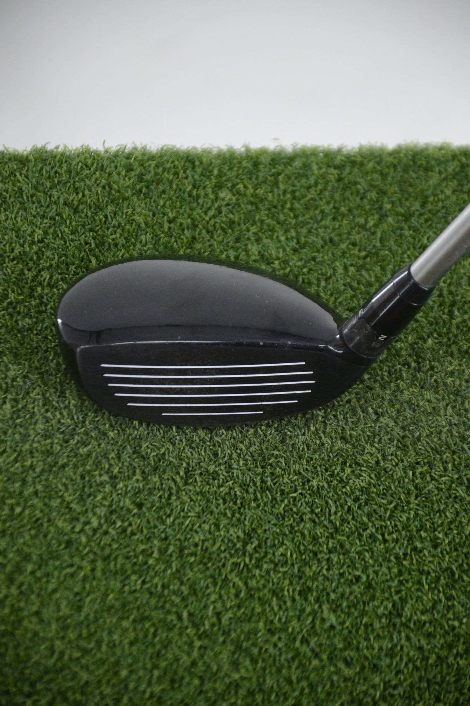 Titleist 915H 2 Hybrid R Flex 40.25" Golf Clubs GolfRoots