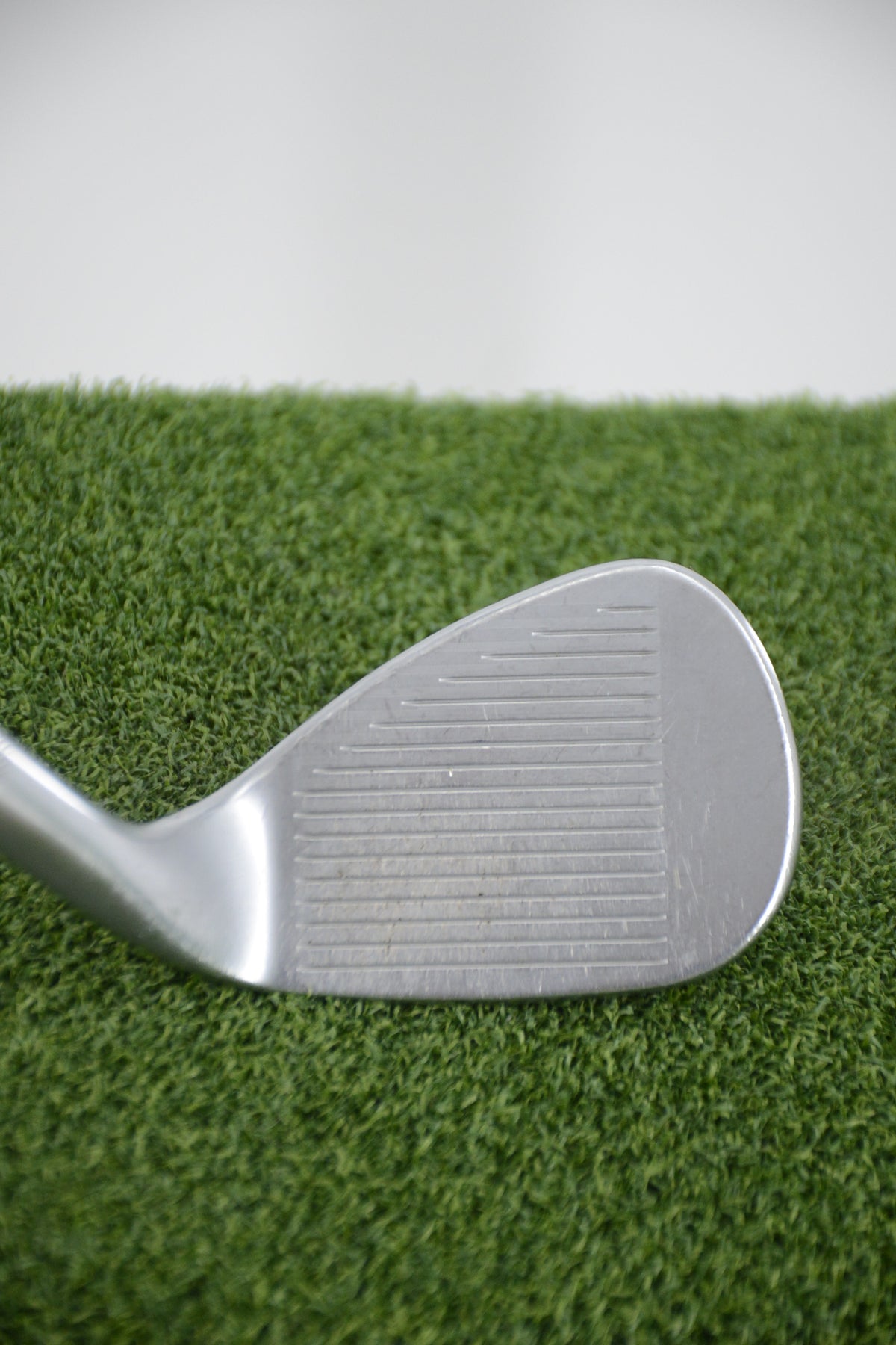 Lefty Titleist Vokey SM9 Tour Chrome 56 Degree Wedge Wedge Flex 35"