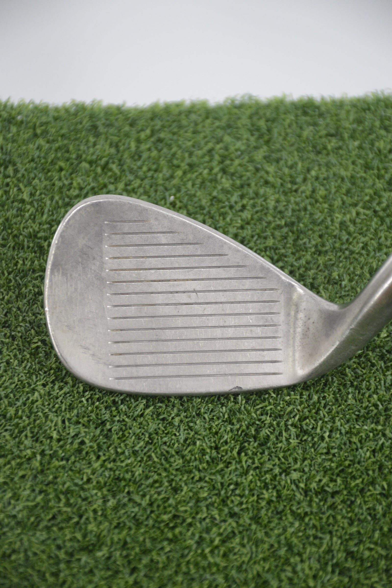 Titleist Vokey Spin Milled 52 Degree Wedge R Flex 35" Golf Clubs GolfRoots
