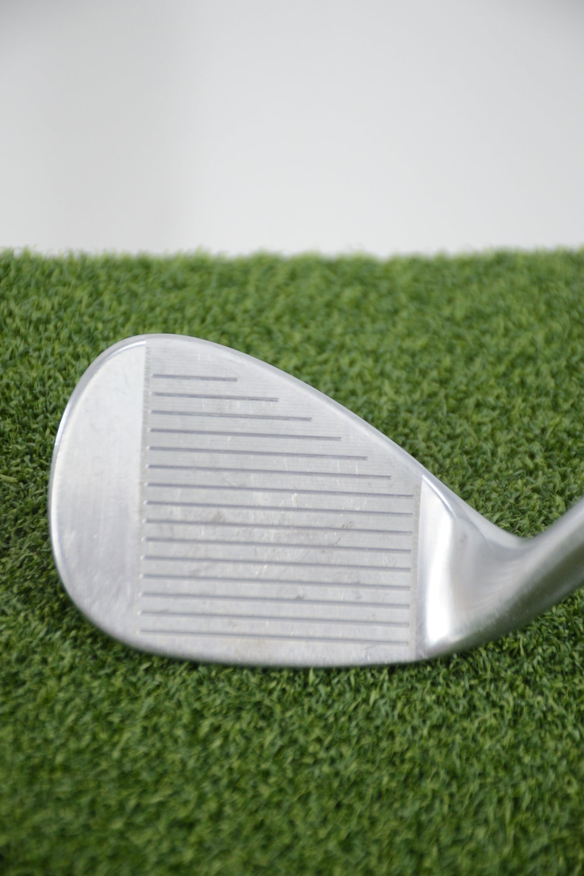 Women's Cleveland CG16 Satin Chrome 60 Degree Wedge W Flex 34.25"