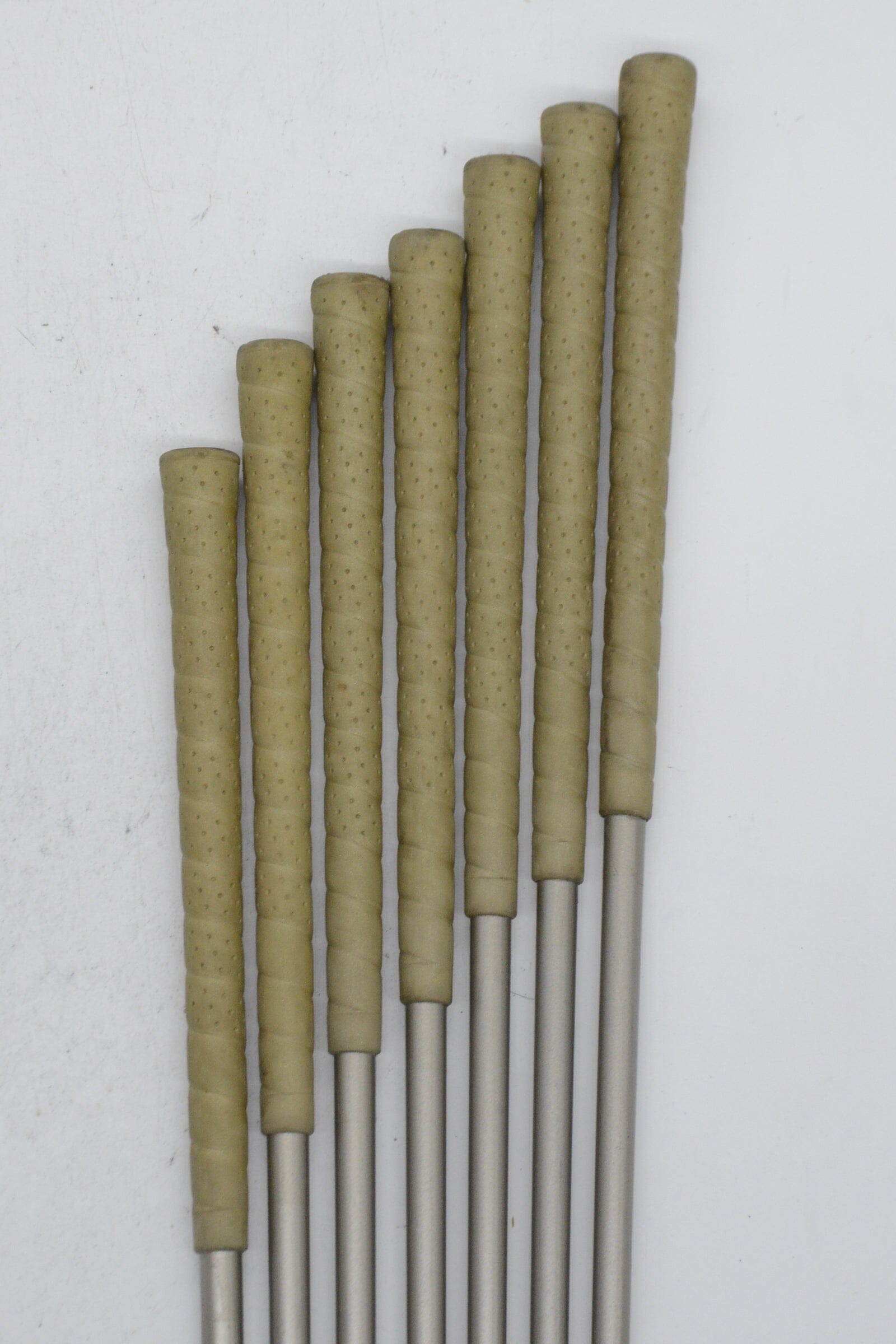 Women's Vulcan VX Tour 4-6, 8-PW, SW Iron Set W Flex -0.5" Golf Clubs GolfRoots