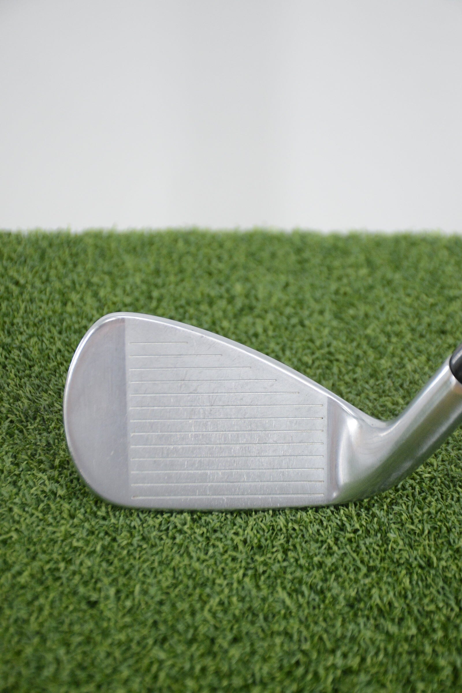 Titleist 718 AP3 PW S Flex 35.5"