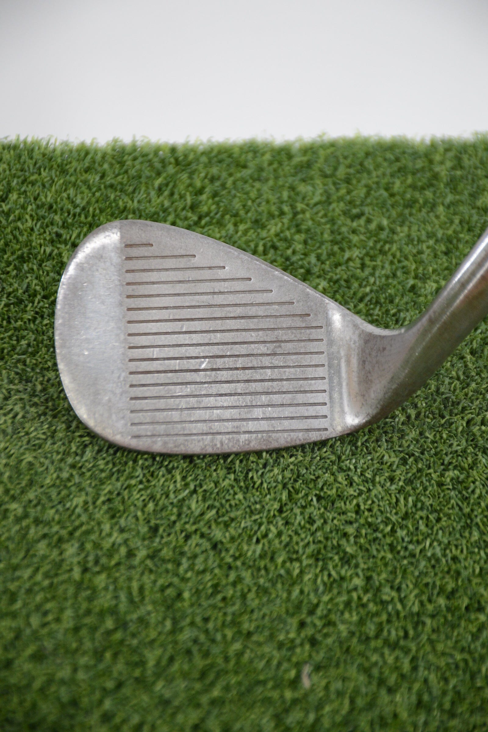 Cleveland 588 Tour Action 56 Degree Wedge S Flex 35.75" Golf Clubs GolfRoots