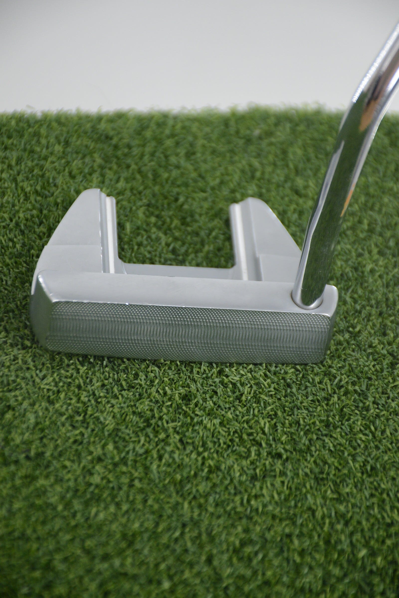 Mizuno M Craft 6 White Satin Putter 35" Golf Clubs GolfRoots