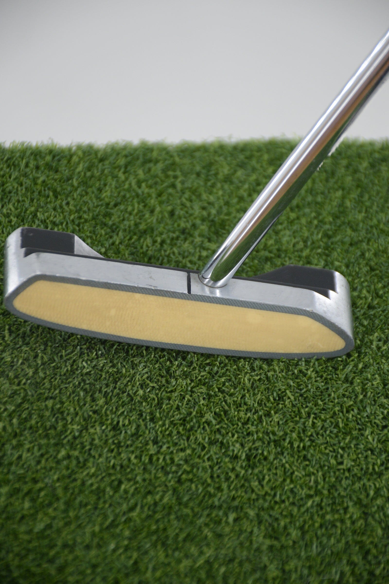 Wilson Harmonized 744 Putter 35"