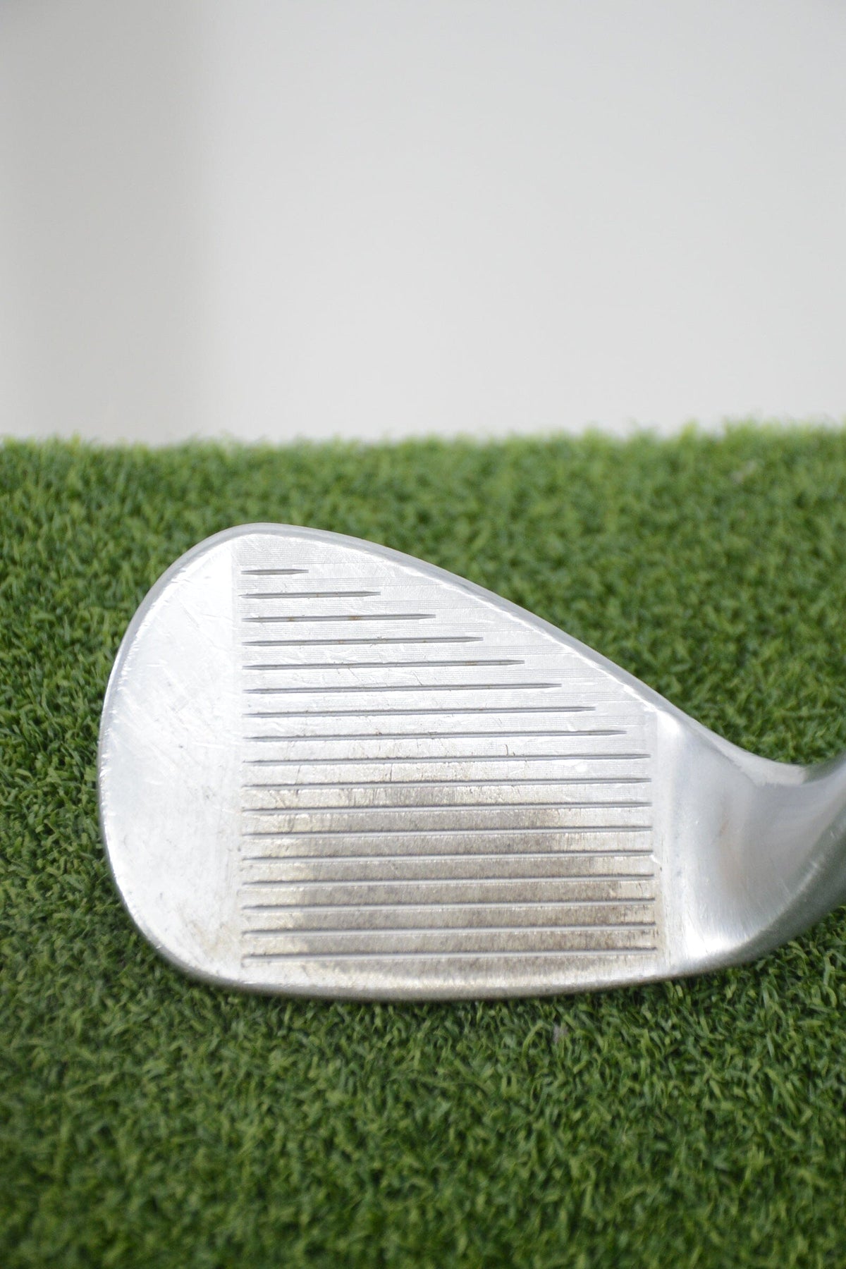 Titleist Vokey SM9 Tour Chrome 56 Degree Wedge Wedge Flex 35.25" Golf Wedges Titleist