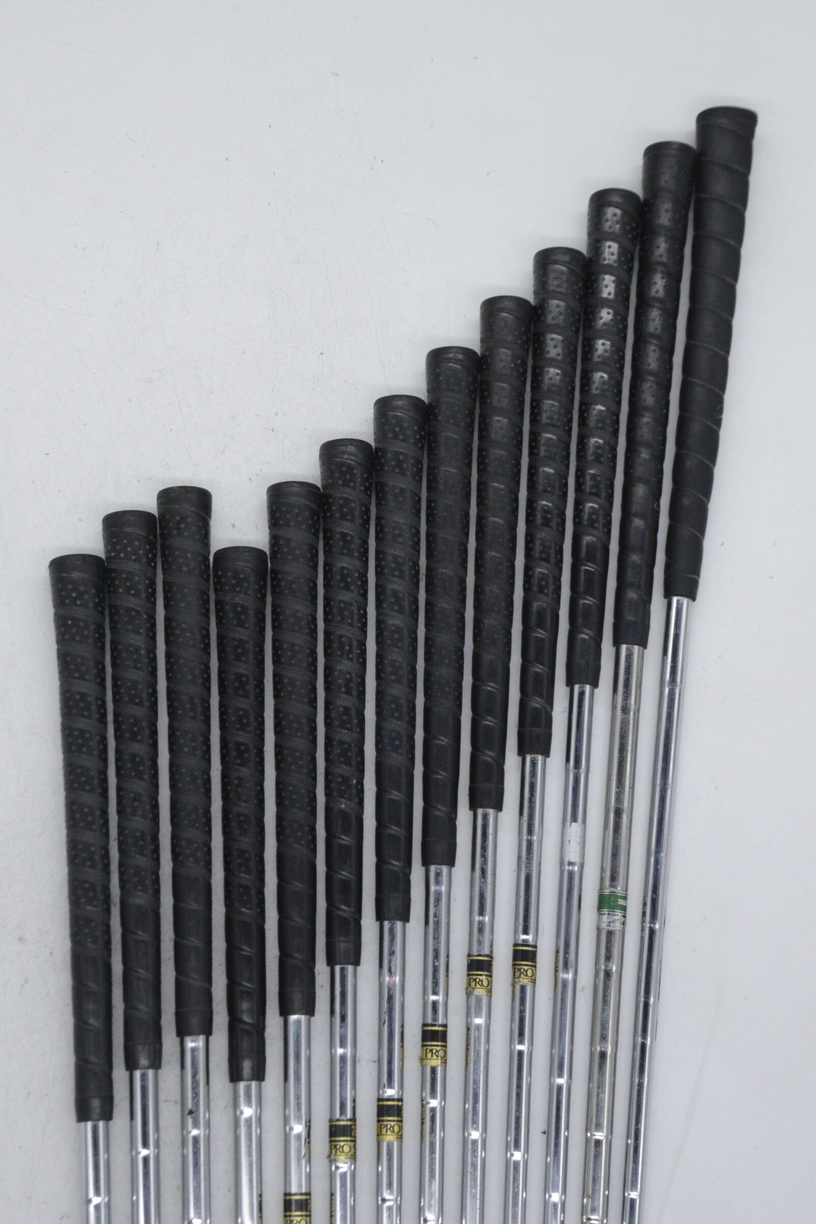 ProSelect Navigator Mixed Full Set R Flex Std Length Golf Clubs GolfRoots