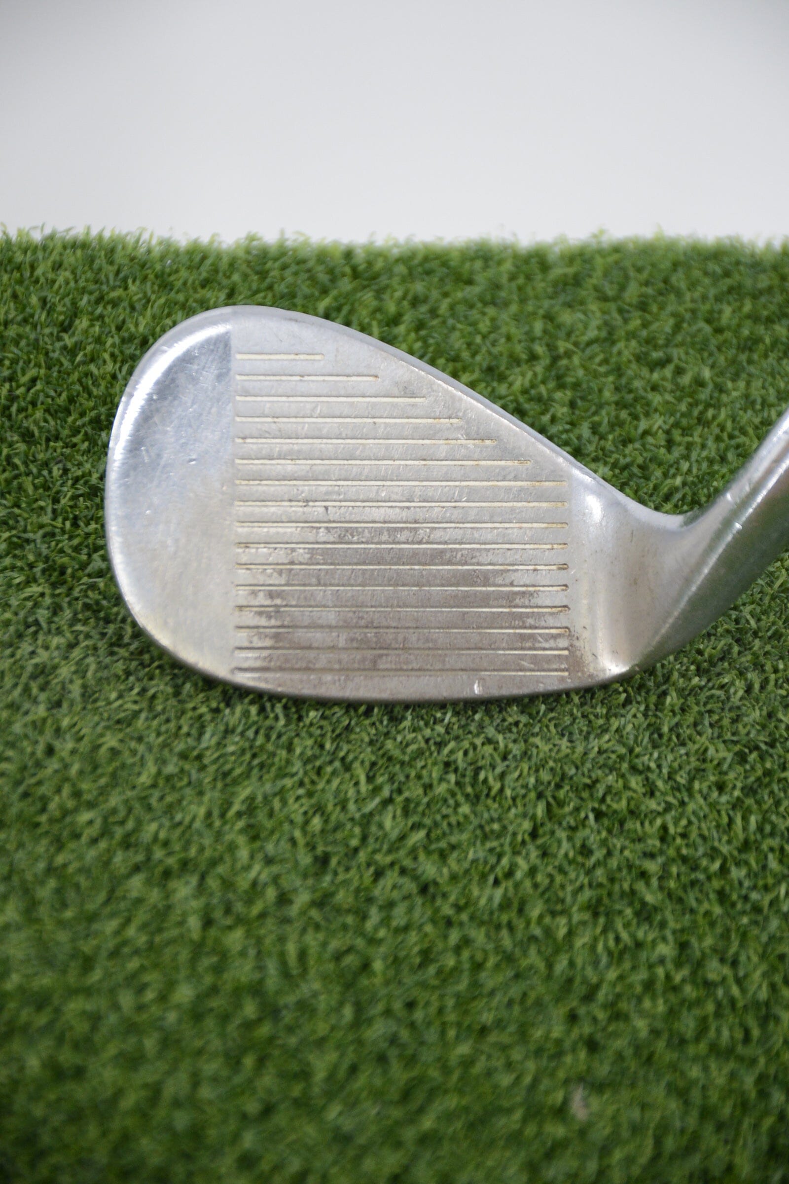 Cleveland 588 Tour Action 53 Degree Wedge S Flex 35.5"