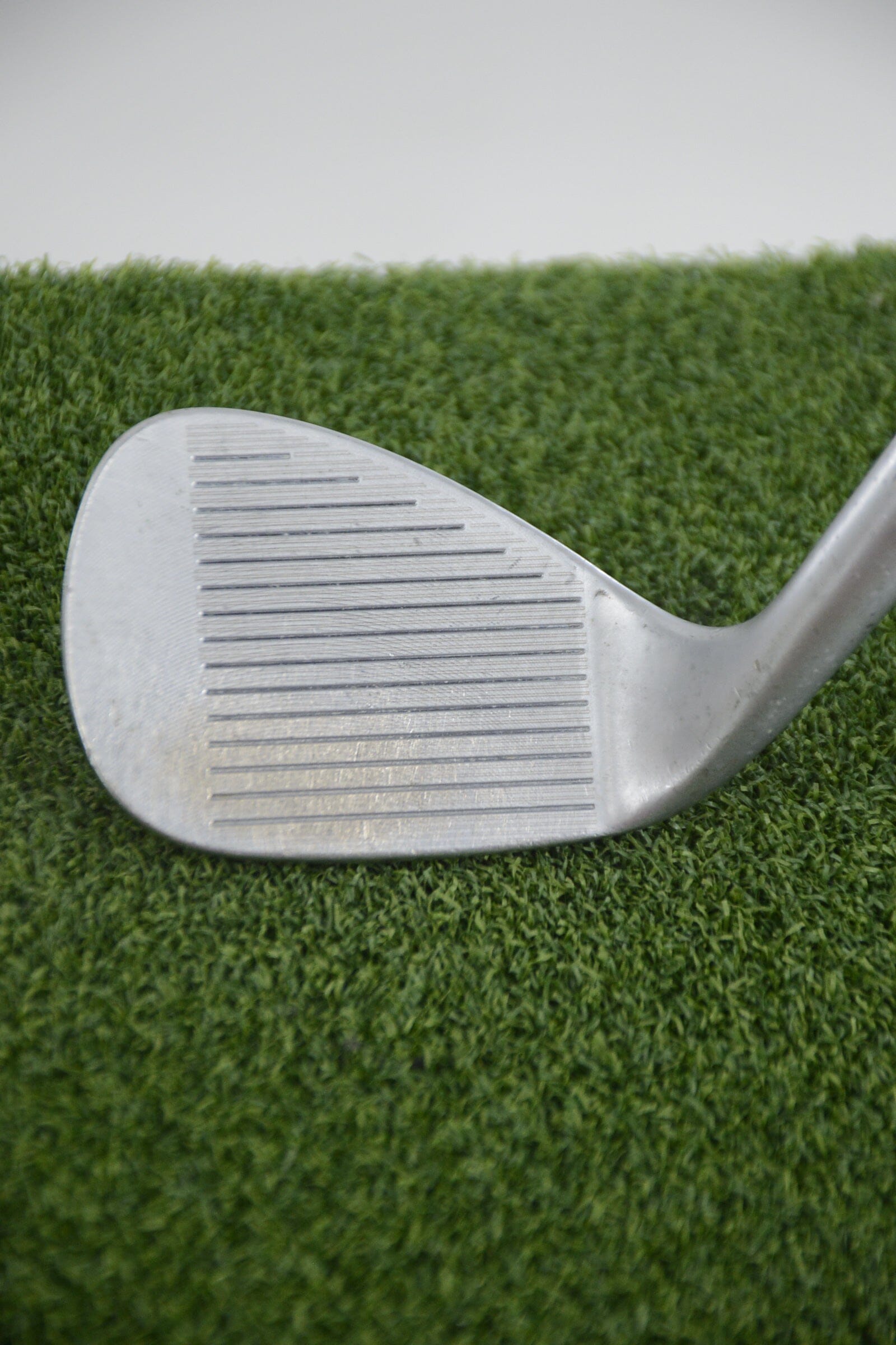 Cleveland 588 RTX 52 Degree Wedge Wedge Flex 34.5" Golf Clubs GolfRoots