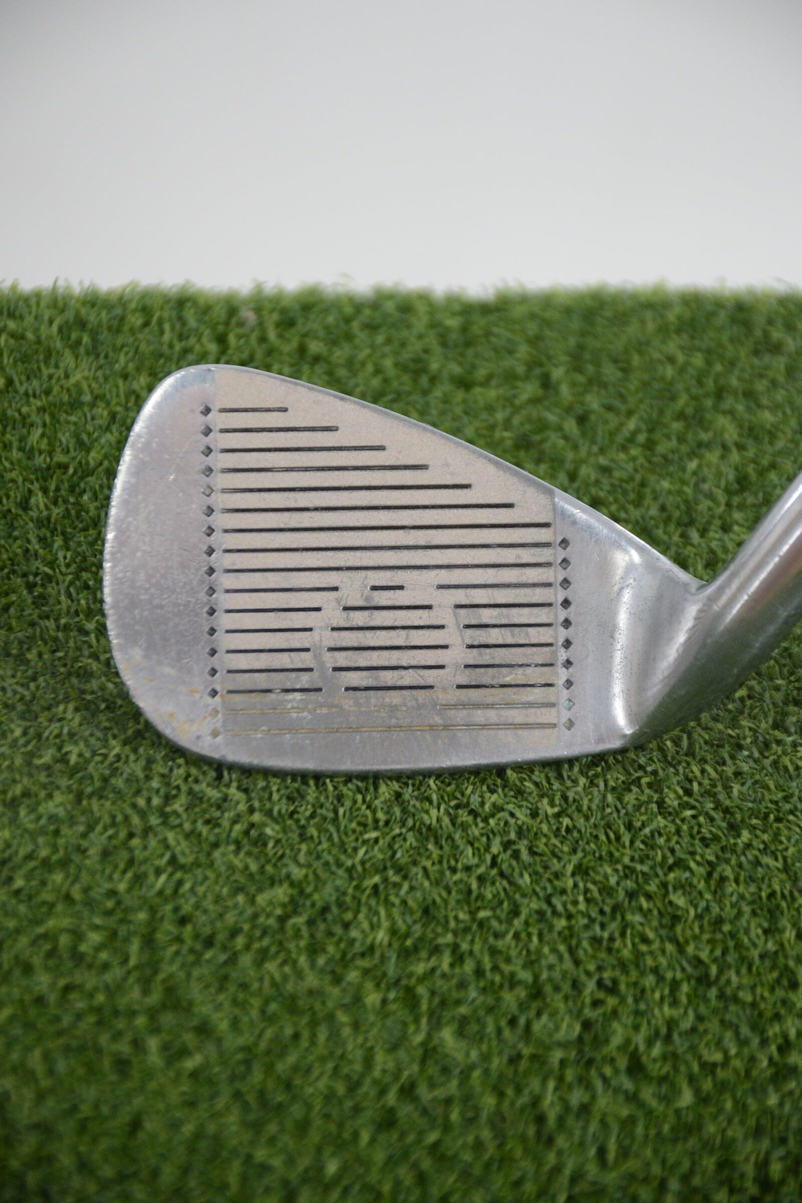 Nothwestern Pro Bilt Plus 9 Iron R Flex 35.5" Golf Clubs GolfRoots