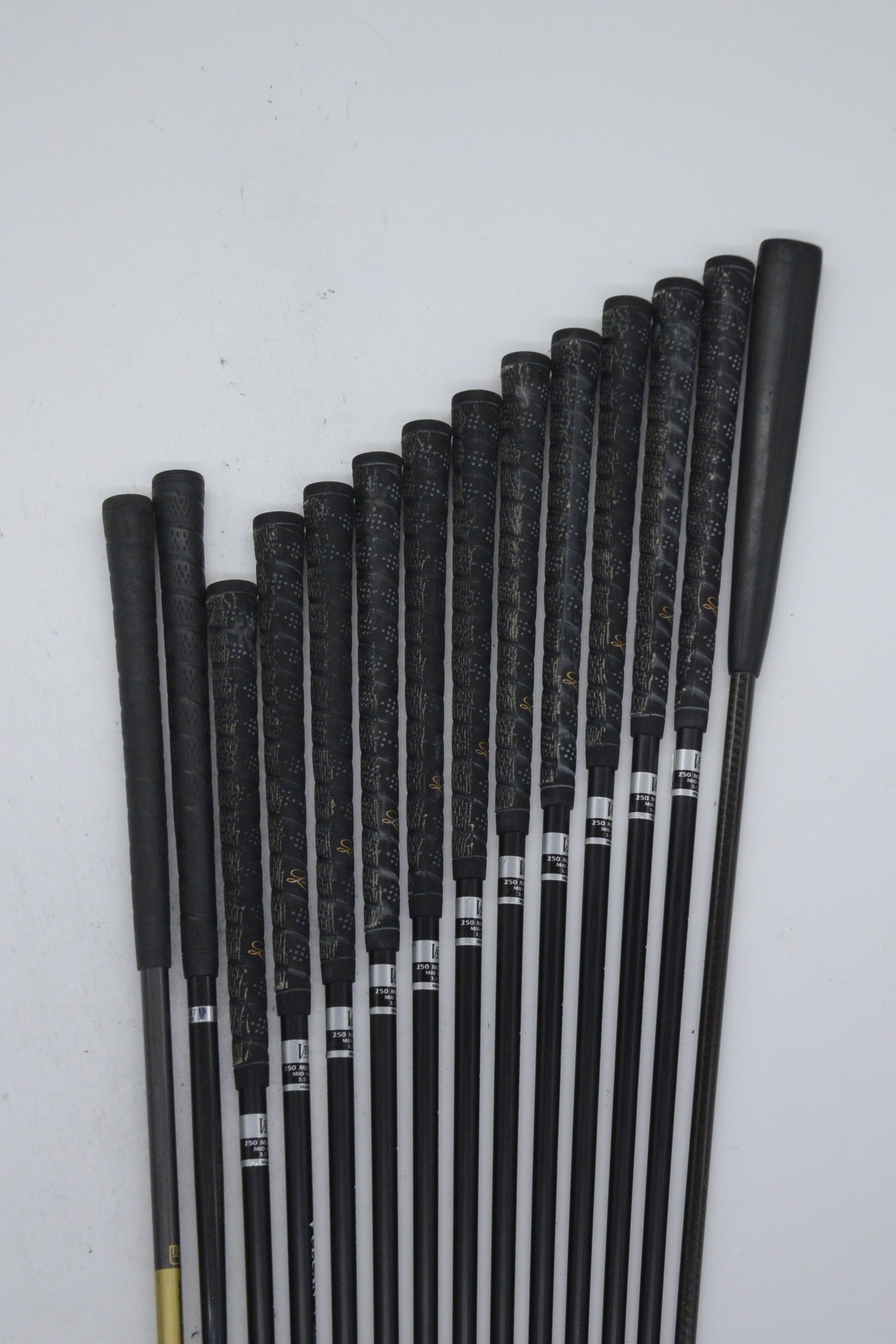 Vulcan VX Tour Mixed Full Set R Flex Std Length