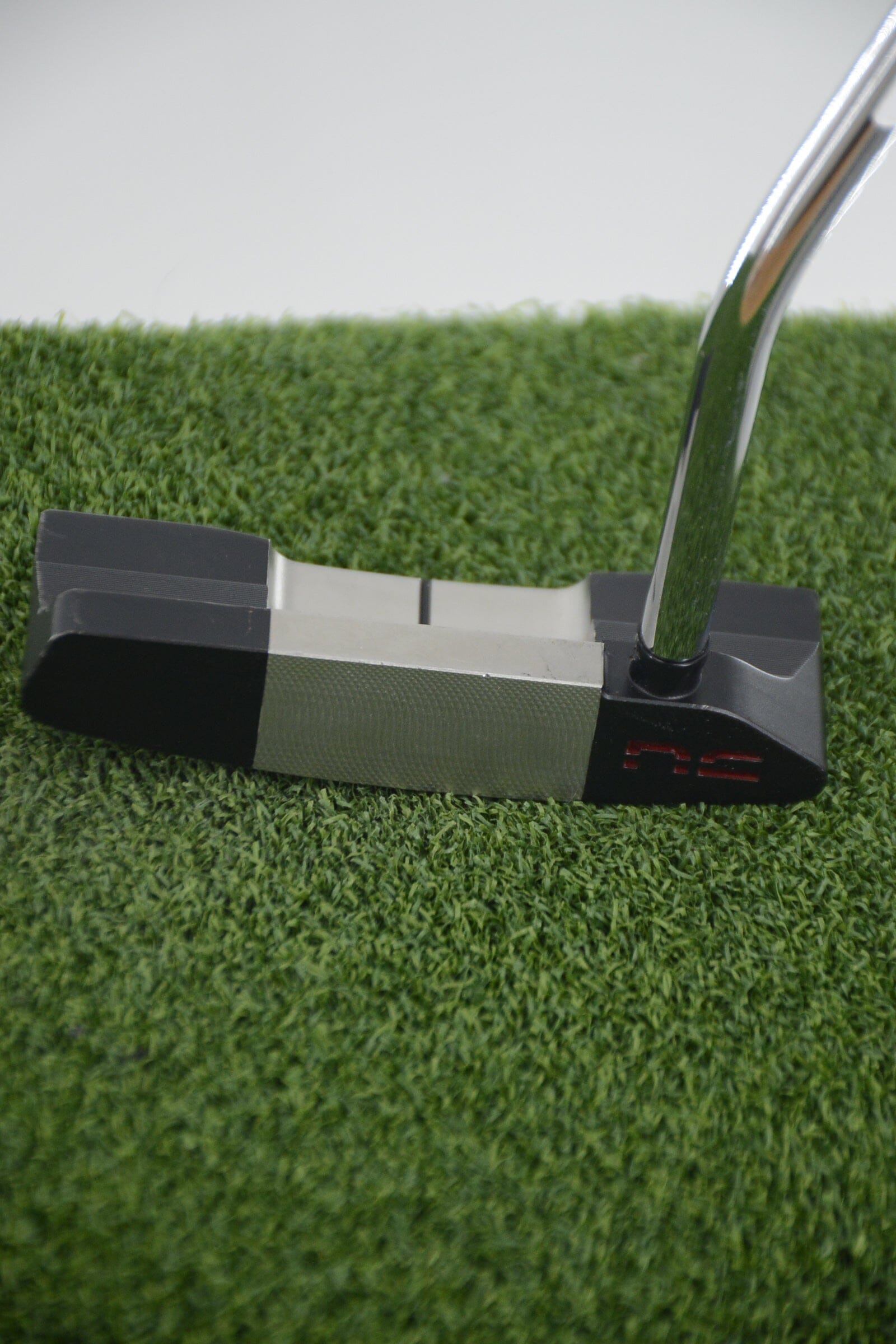 Never Compromise Reserve 2 Contrast Putter 35" Golf Clubs GolfRoots