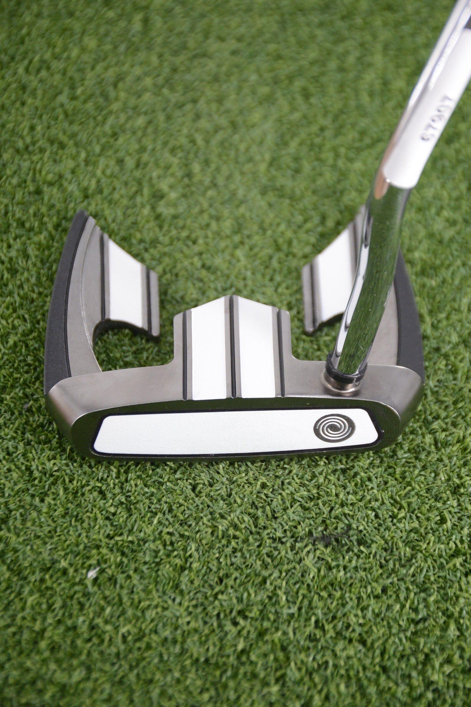 Odyssey White Ice Teron Putter 33.75" Golf Clubs GolfRoots