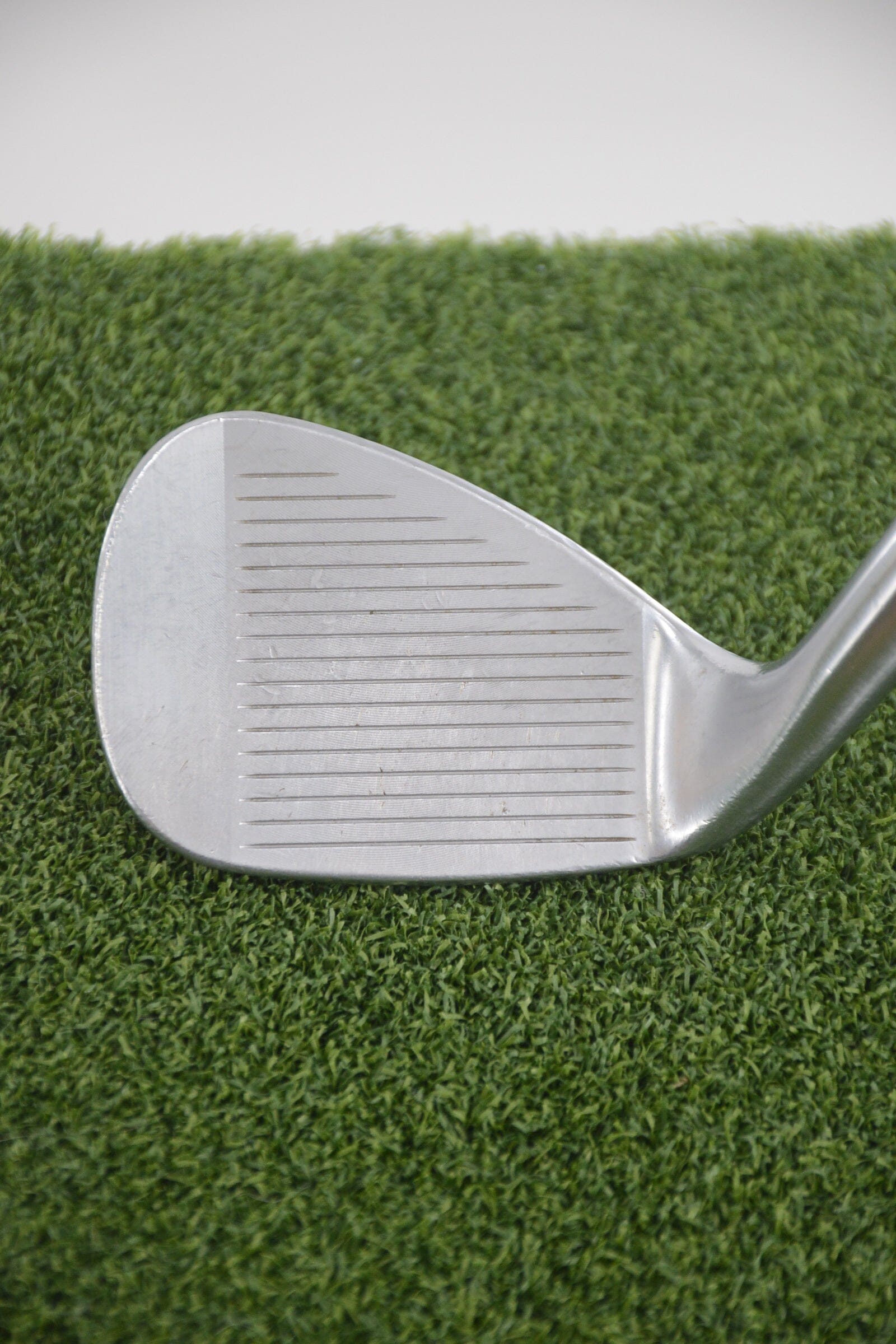 Titleist Vokey SM5 Tour Chrome 52 Degree Wedge Wedge Flex 35.25" Golf Clubs GolfRoots