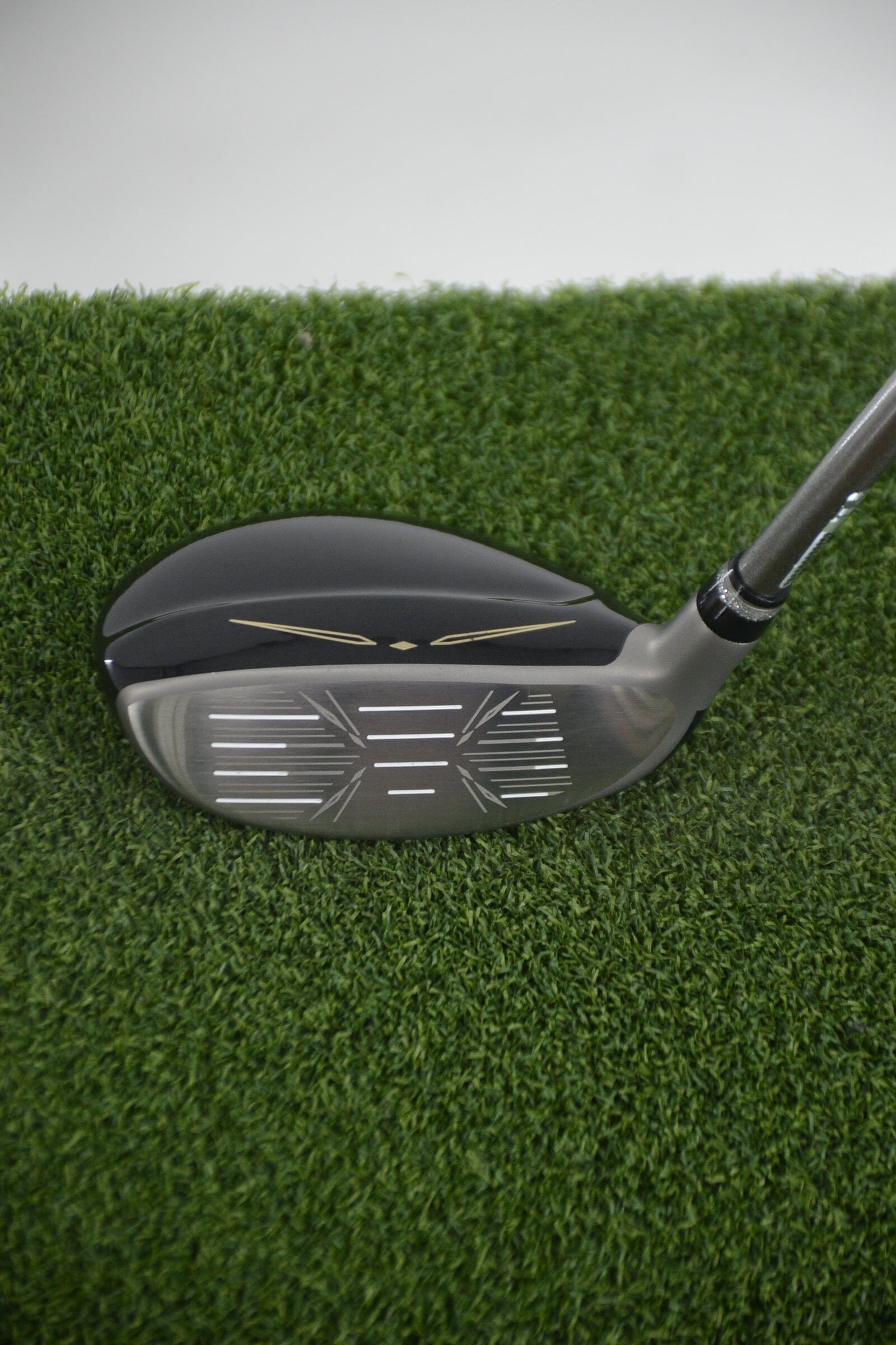 XXIO Prime 12 7 Hybrid R Flex 38.75" Golf Clubs GolfRoots