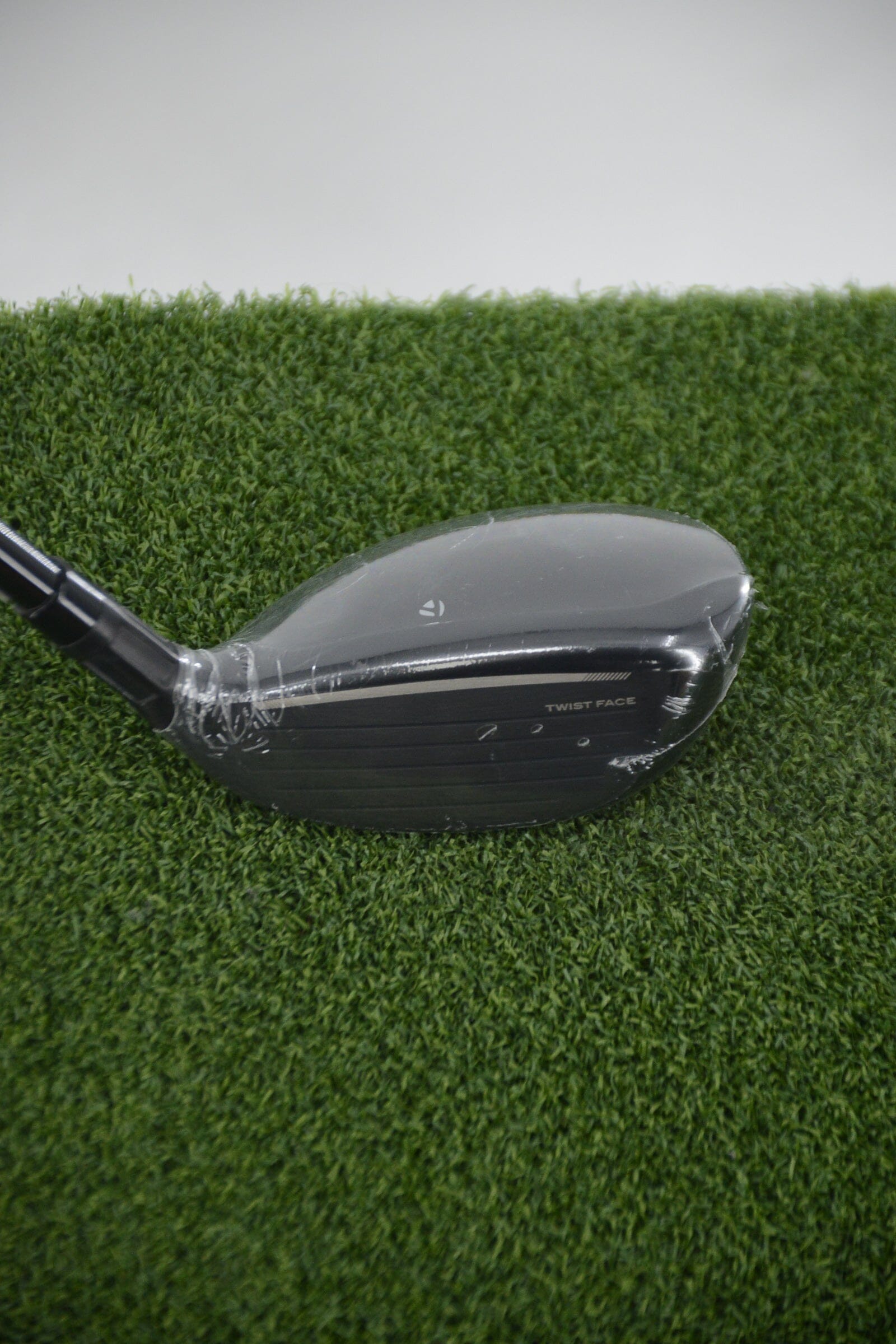 NEW Lefty TaylorMade Stealth 2 Rescue 4 Hybrid R Flex 40" Golf Clubs GolfRoots