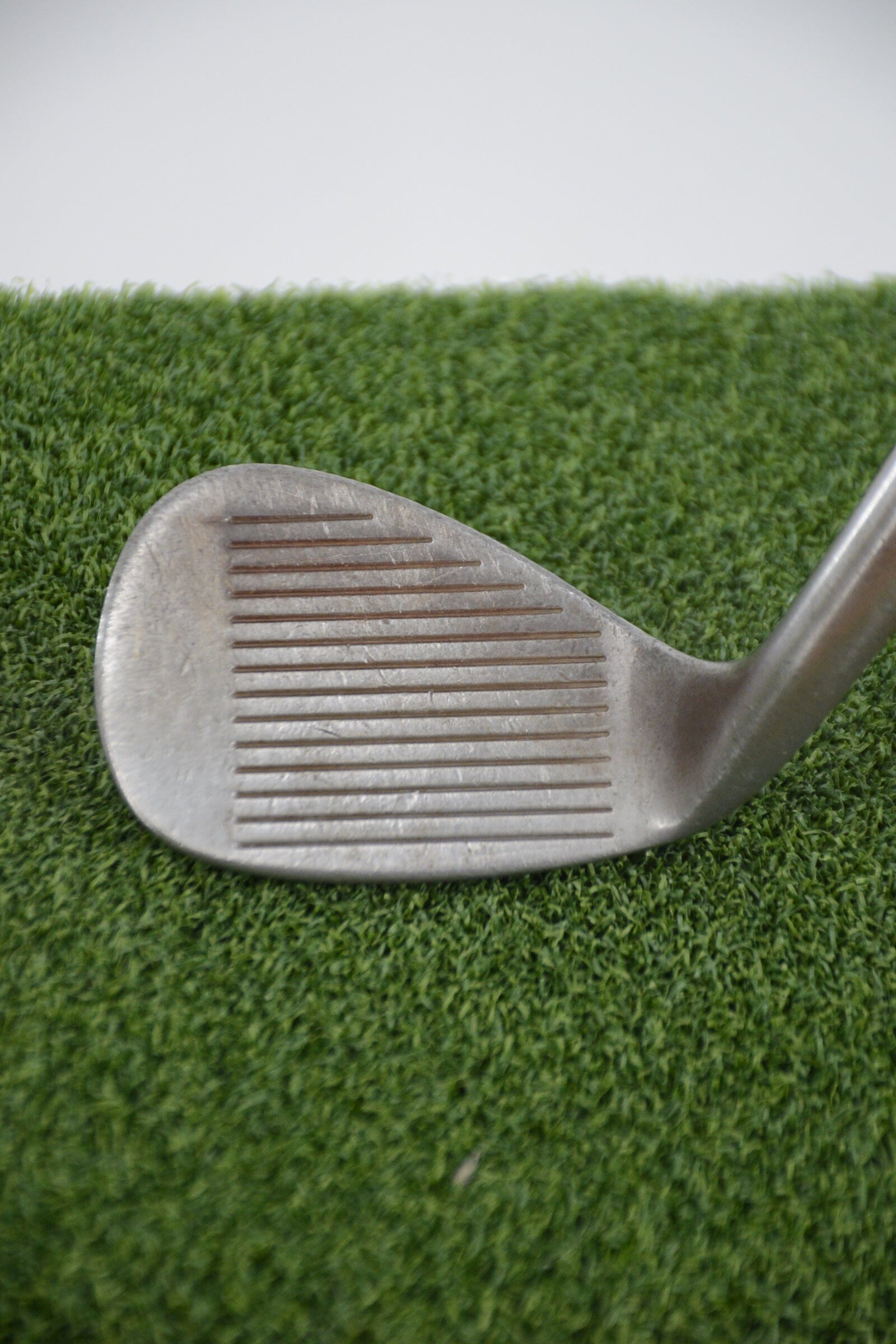 Cleveland Tour Action 900 56 Degree Wedge Wedge Flex 35.25" Golf Clubs GolfRoots