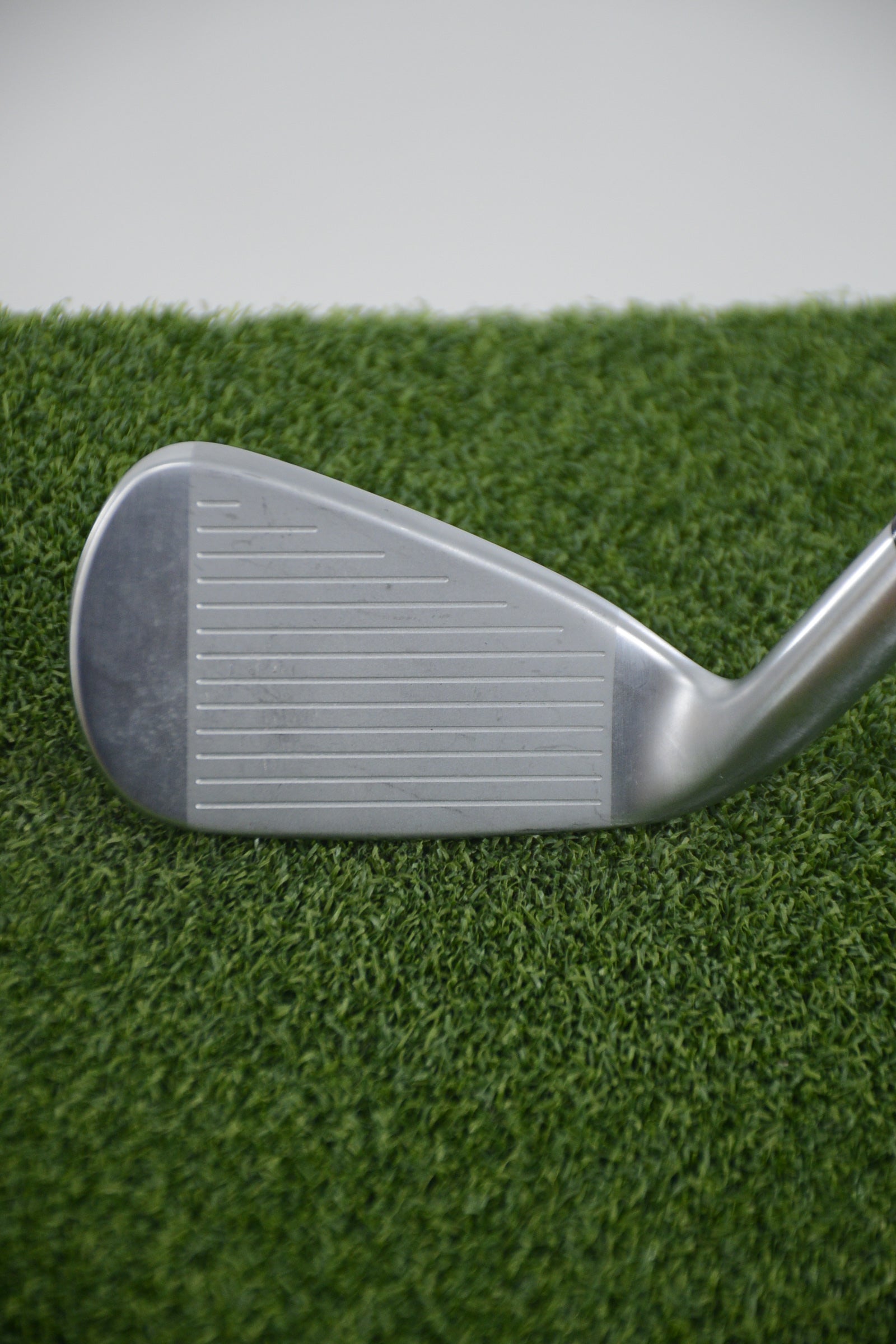 Mizuno JPX 923 Hot Metal 7 Iron R Flex 36.75"