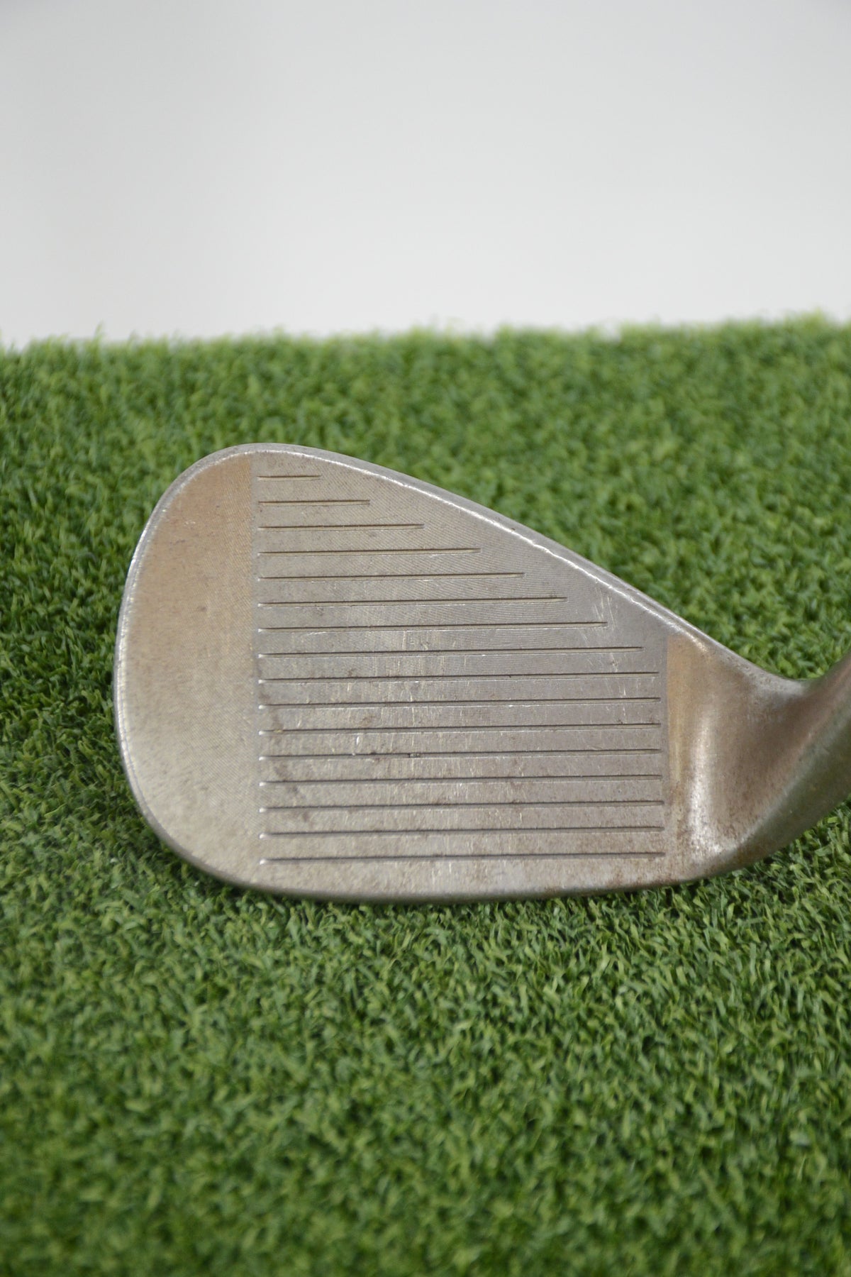 Titleist Vokey Spin Milled Oil Can 52 Degree Wedge Wedge Flex 35.25"