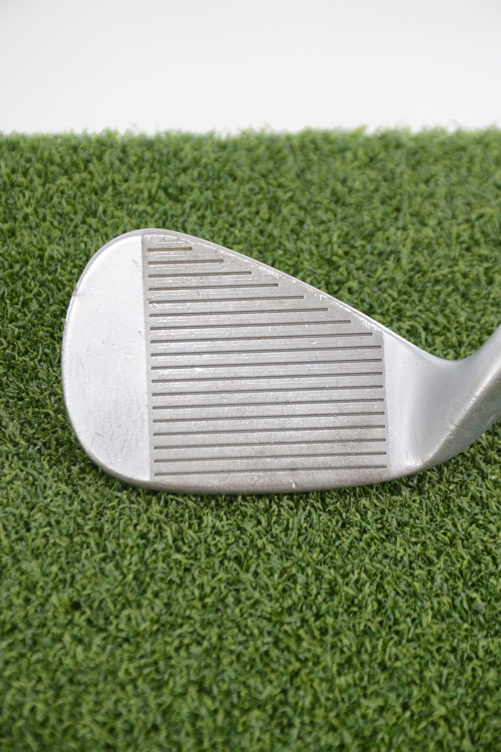TaylorMade MG3 Chrome 52 Degree Wedge Wedge Flex 35.75" Golf Clubs GolfRoots
