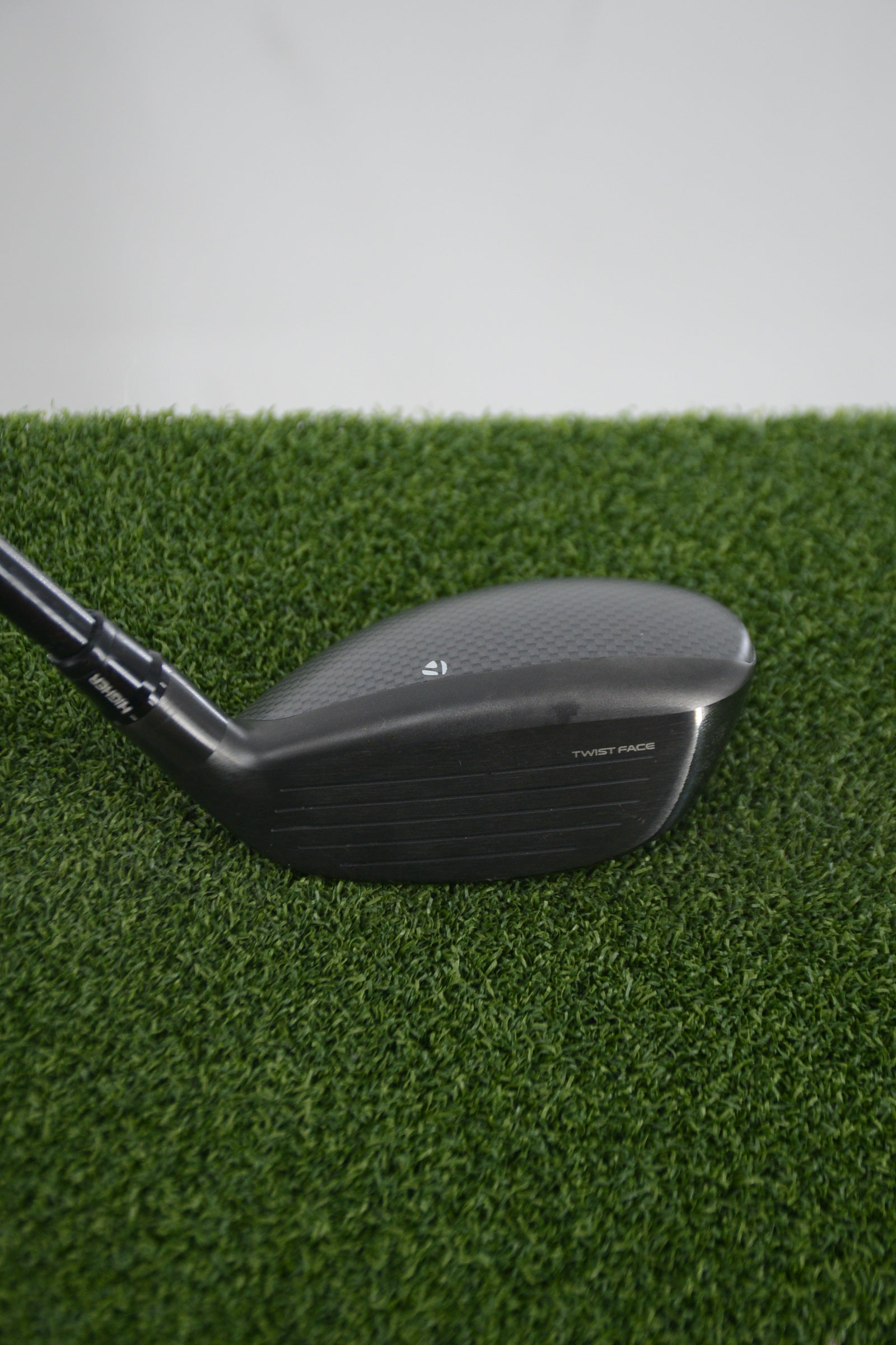 Lefty TaylorMade Qi35 Rescue 3 Hybrid X Flex 40.75"