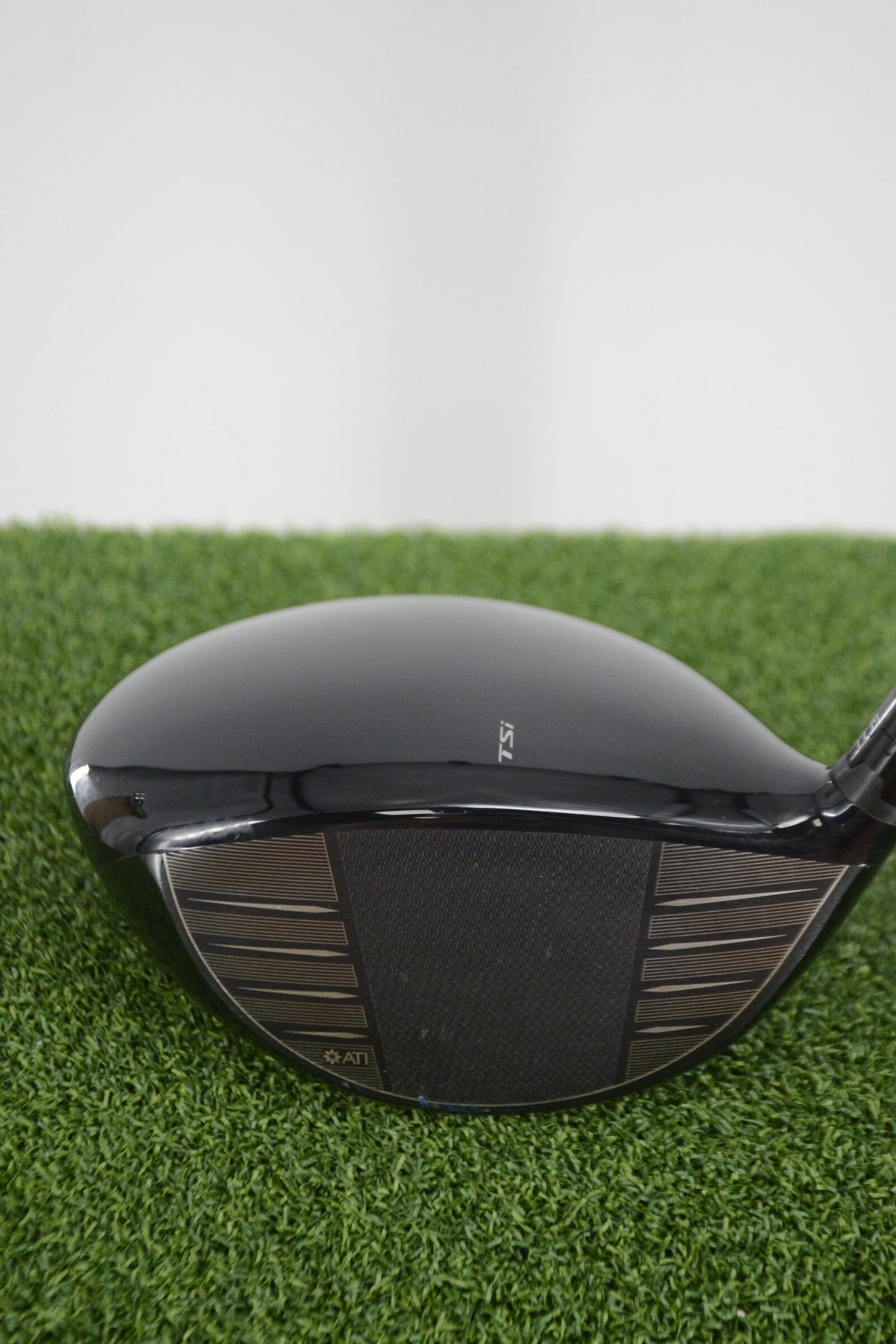 Titleist TSi3 9 Degree Driver S Flex 45.5"